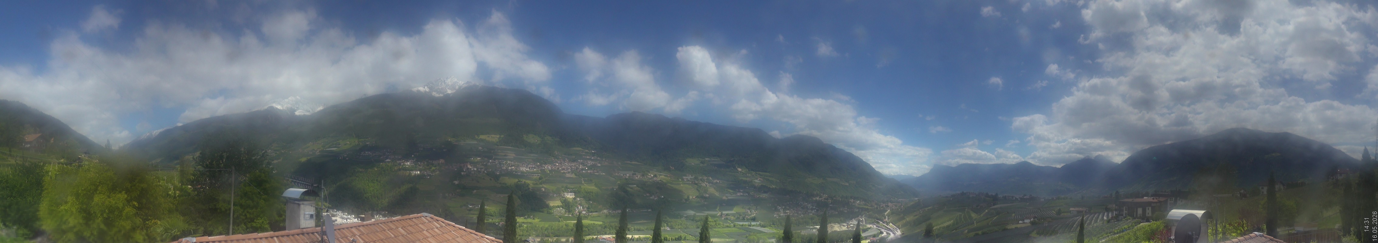 Archived image Webcam Schenna - South Tyrol