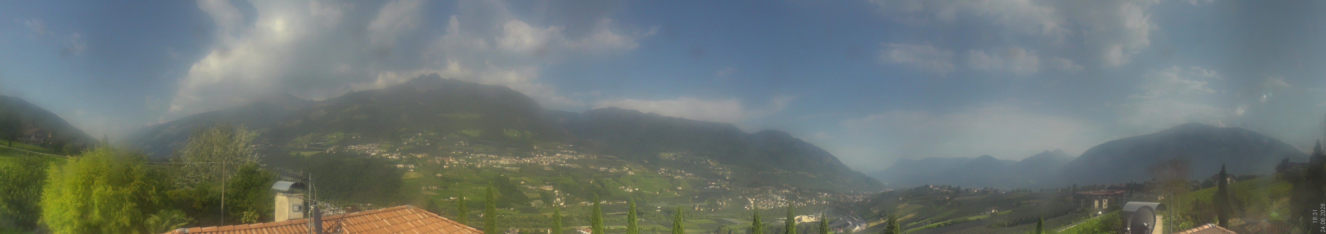 Archiv Foto Webcam Panorama Schenna