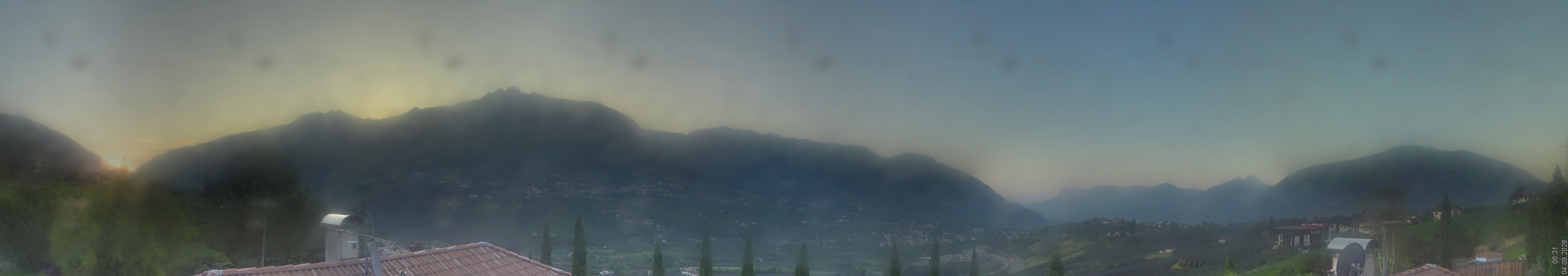 Archived image Webcam Schenna - South Tyrol