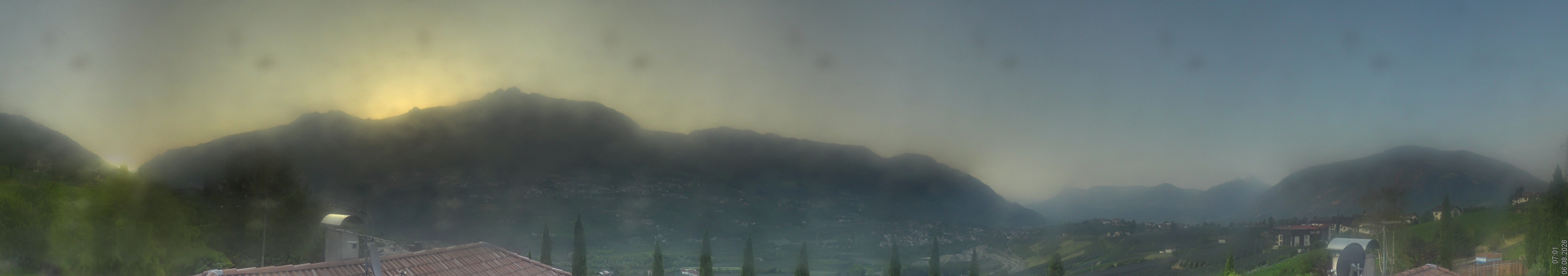 Archiv Foto Webcam Panorama Schenna