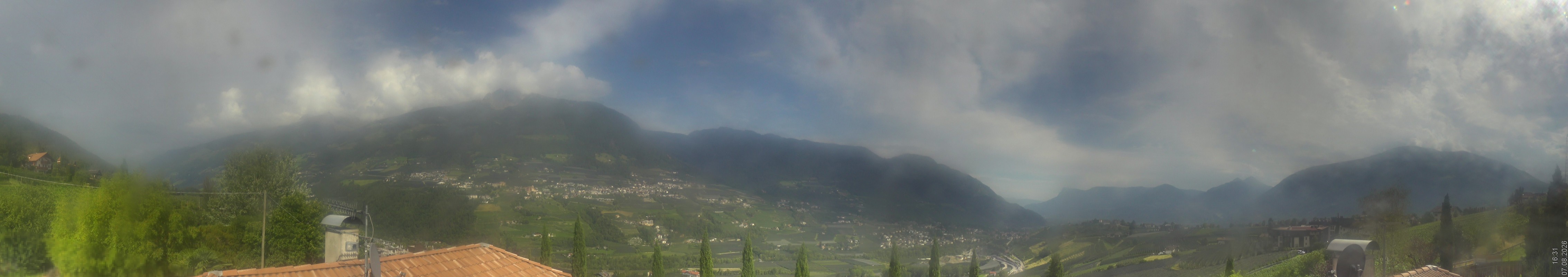 Archived image Webcam Schenna - South Tyrol
