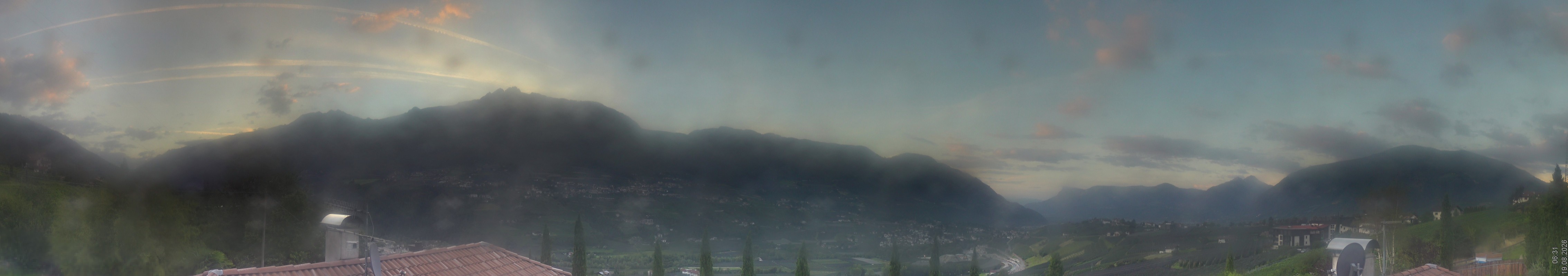 Archived image Webcam Schenna - South Tyrol