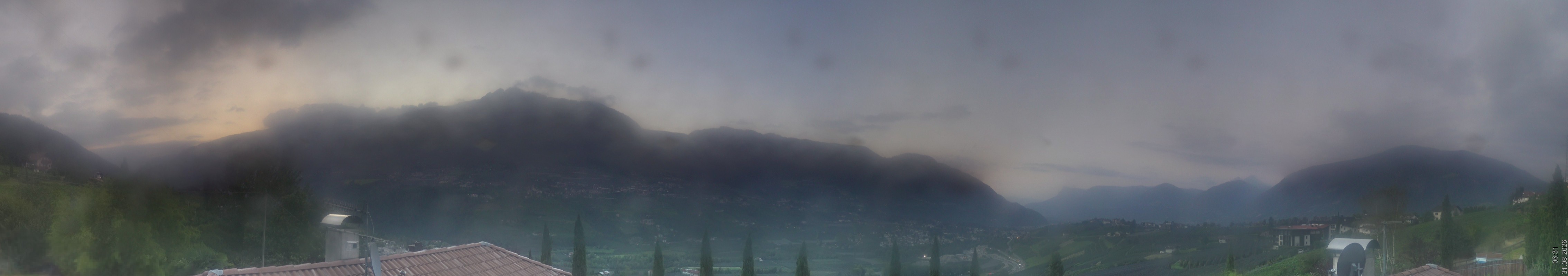 Archived image Webcam Schenna - South Tyrol