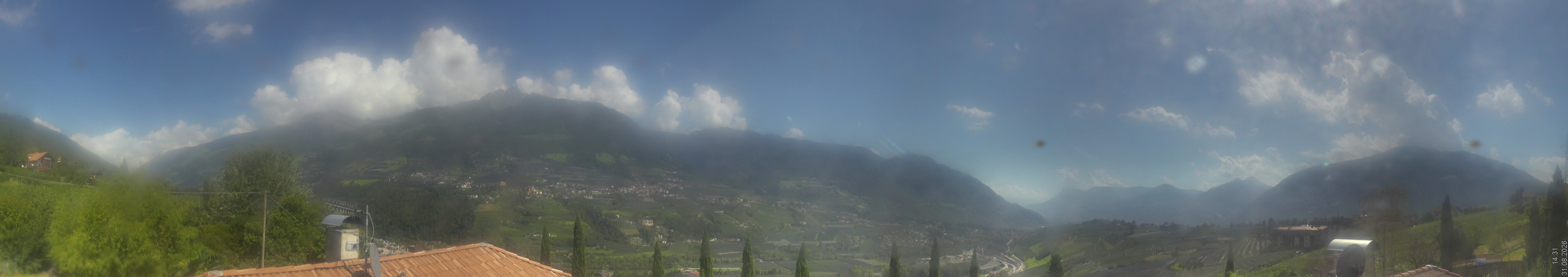 Archived image Webcam Schenna - South Tyrol