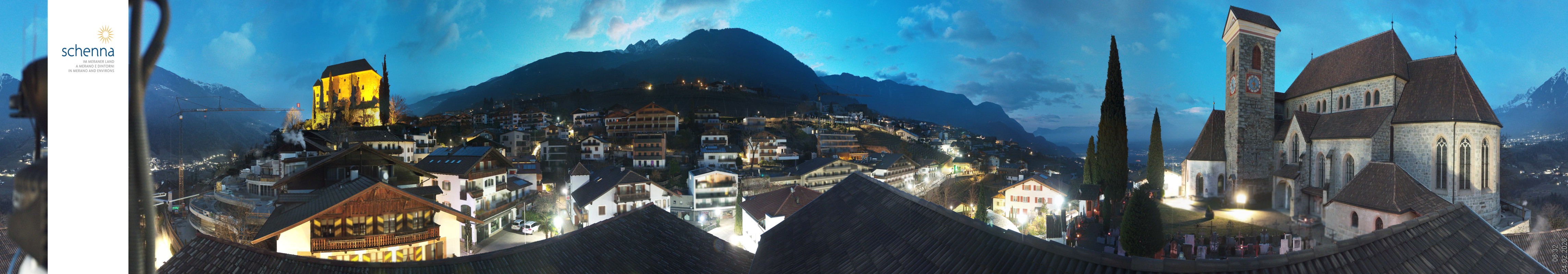 Archiv Foto Webcam Panoramablick Schenna