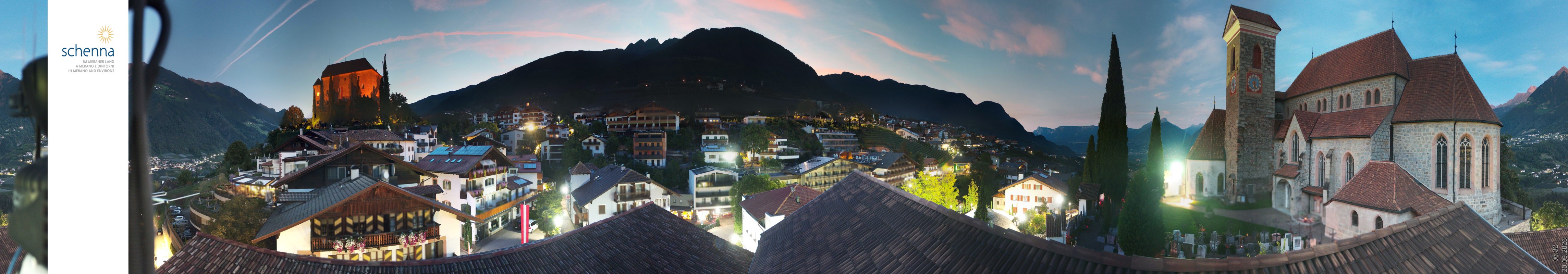 Archiv Foto Webcam Panoramablick Schenna