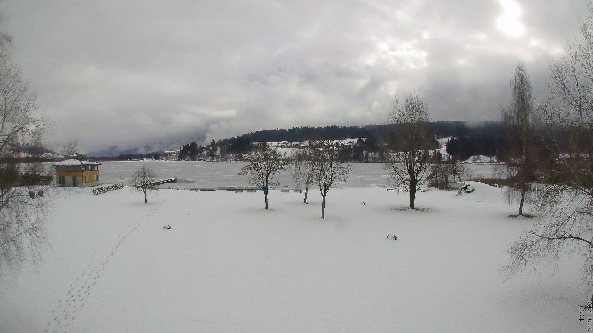 Archiv Foto Webcam am Strandbad Hermagor am Pressegger See in Kärnten - Österreich.