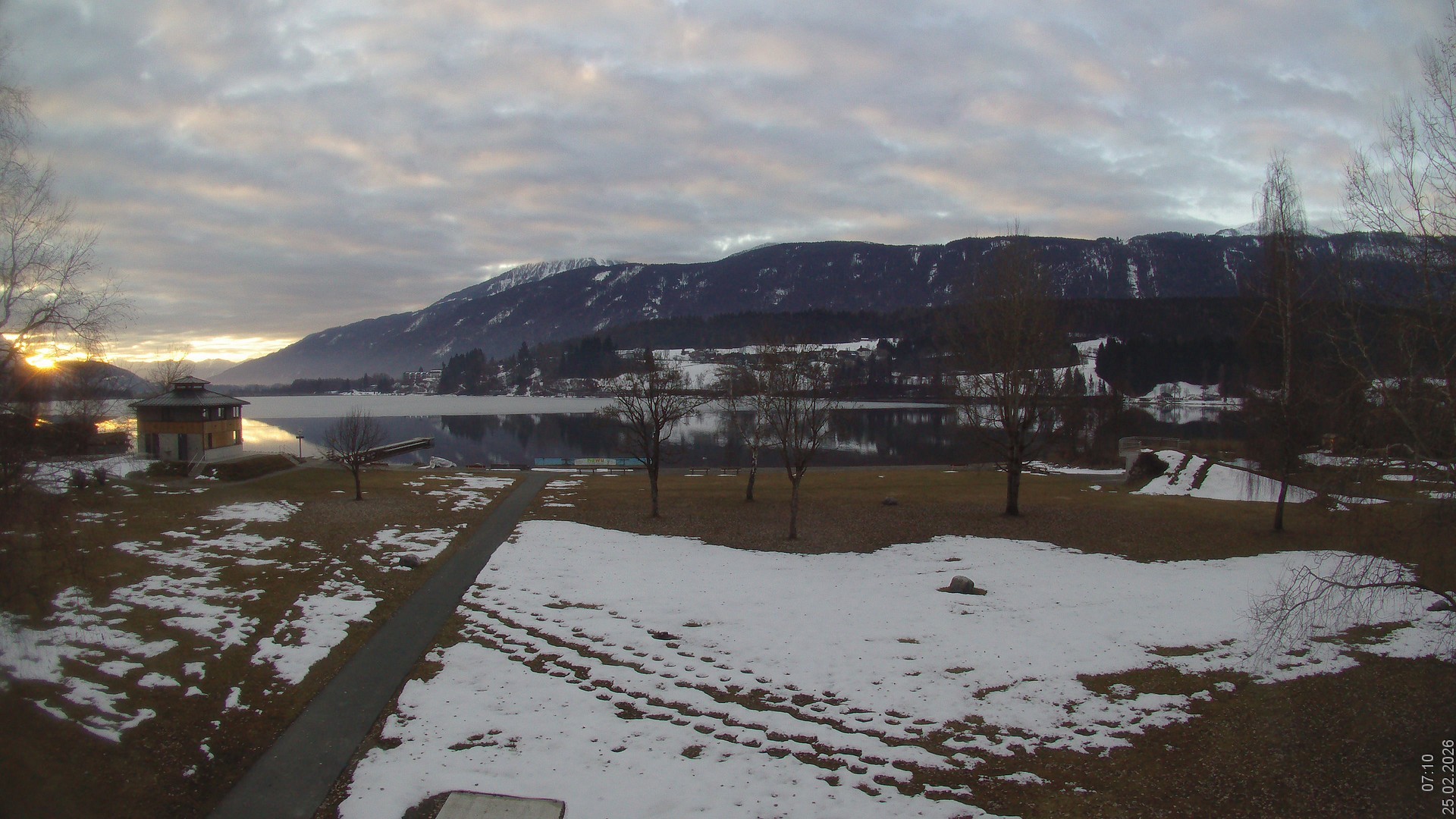 Archiv Foto Webcam am Strandbad Hermagor am Pressegger See in Kärnten - Österreich.