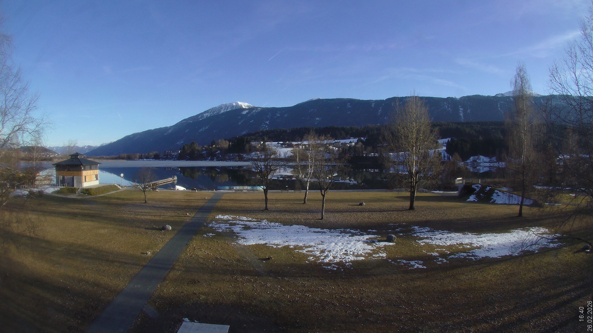 Archived image Webcam View of Lake Pressegger See
