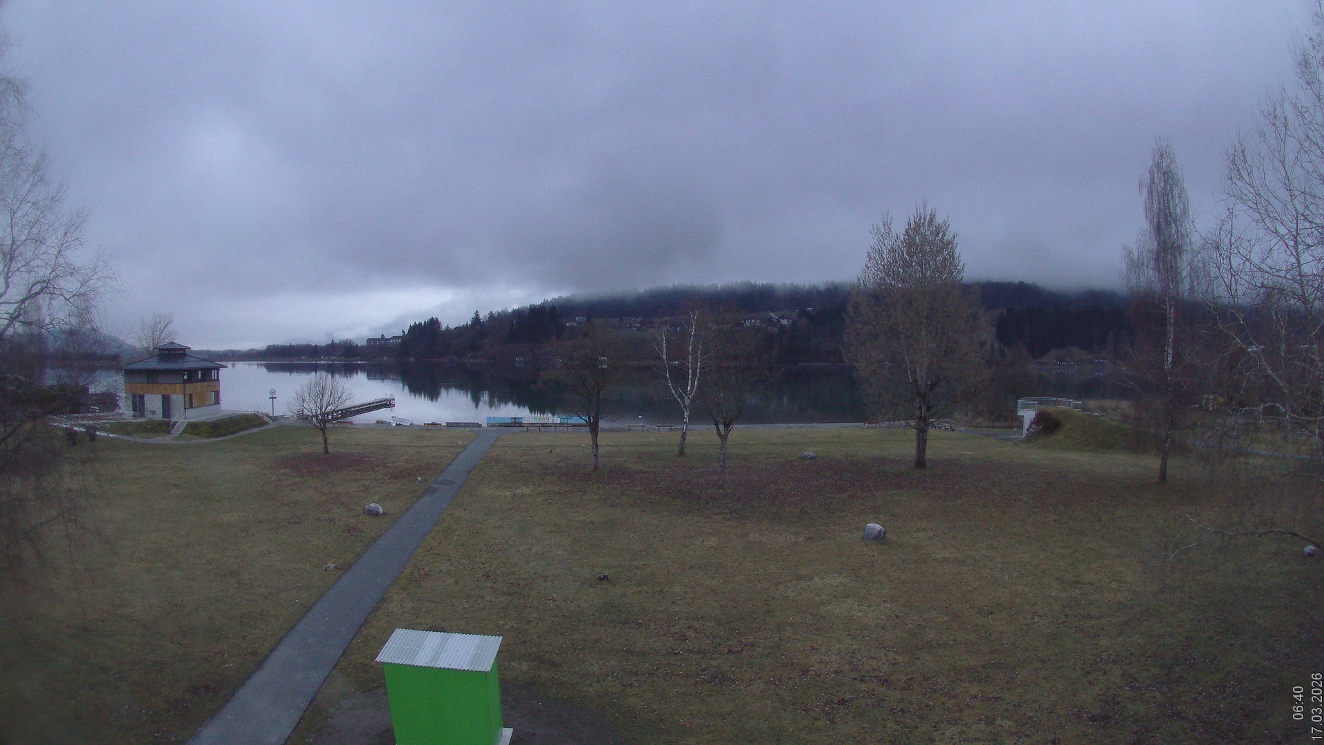 Archiv Foto Webcam am Strandbad Hermagor am Pressegger See in Kärnten - Österreich.