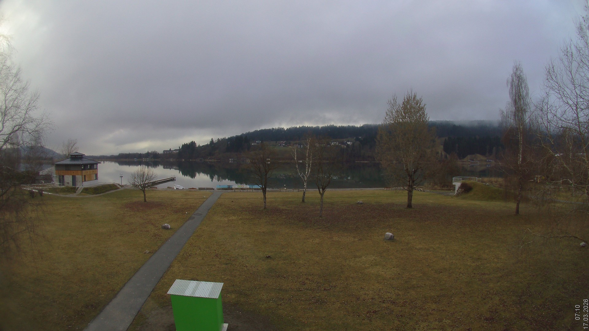 Archiv Foto Webcam am Strandbad Hermagor am Pressegger See in Kärnten - Österreich.