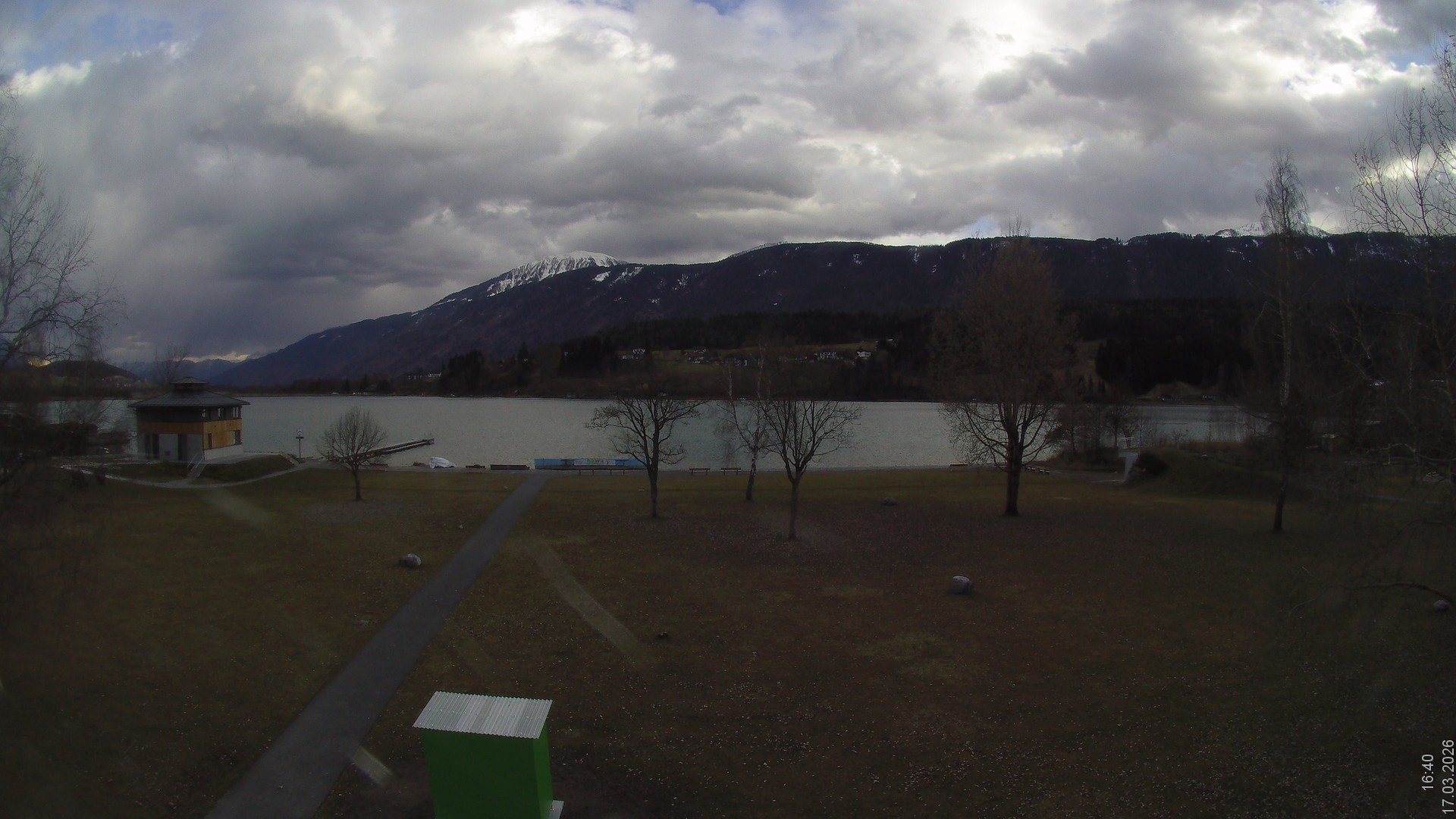 Archived image Webcam View of Lake Pressegger See