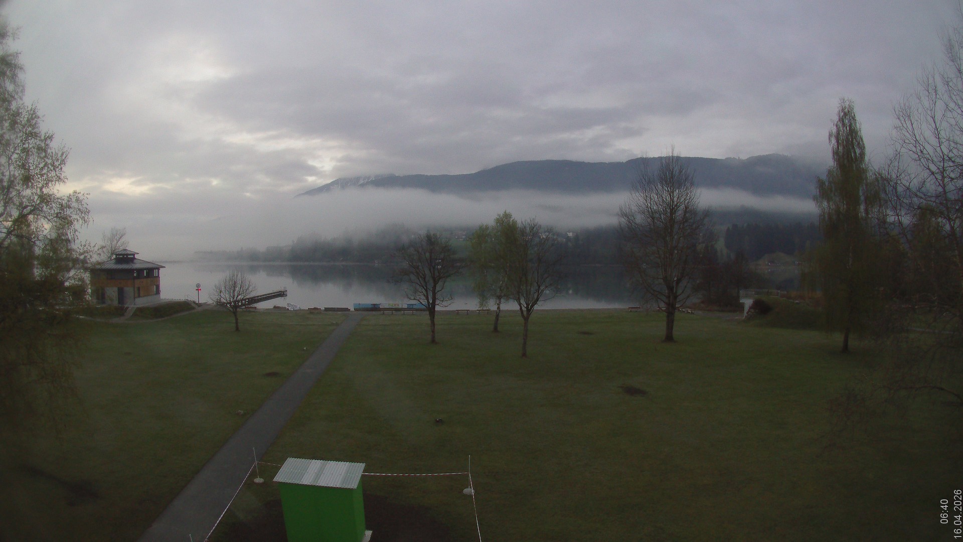 Archived image Webcam View of Lake Pressegger See