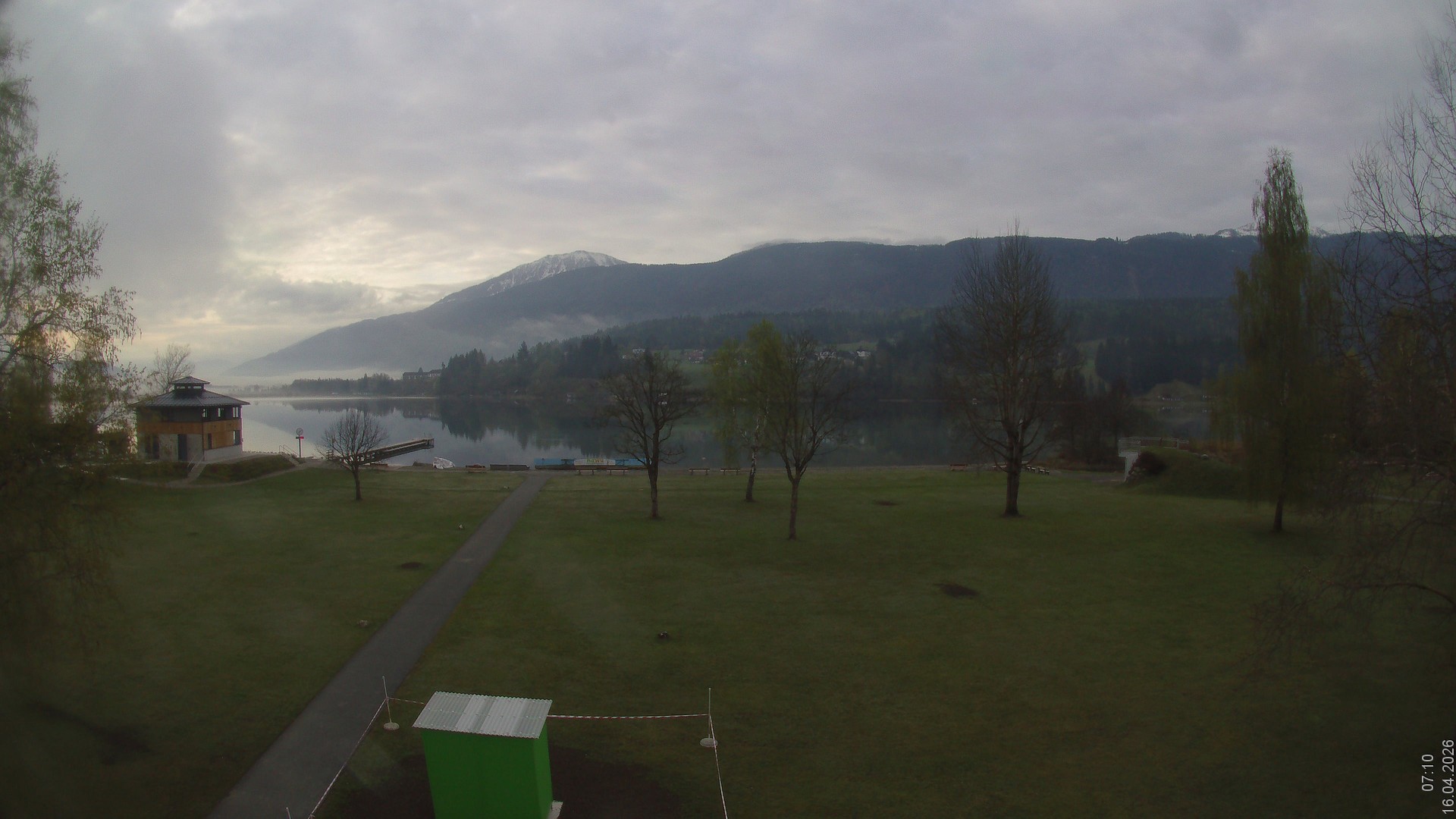 Archived image Webcam View of Lake Pressegger See