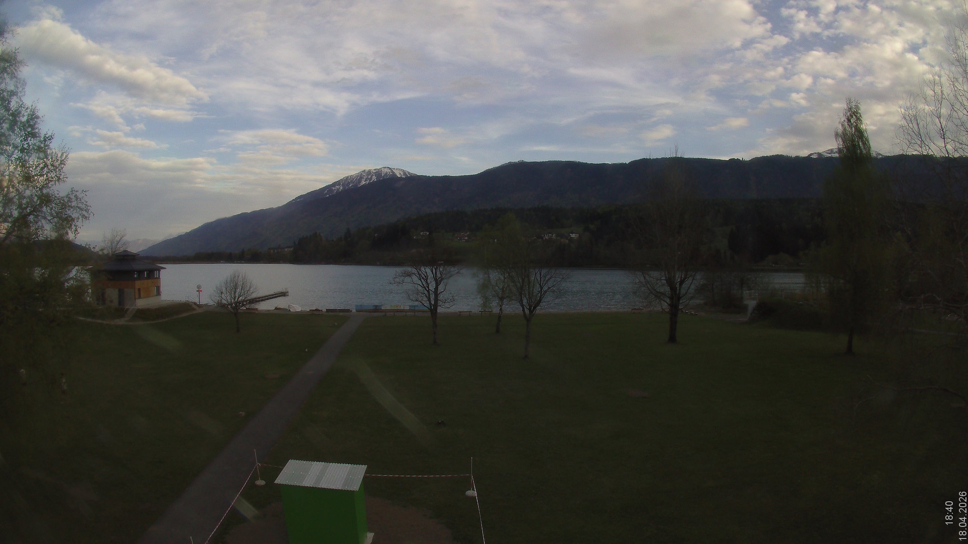 Archiv Foto Webcam am Strandbad Hermagor am Pressegger See in Kärnten - Österreich.