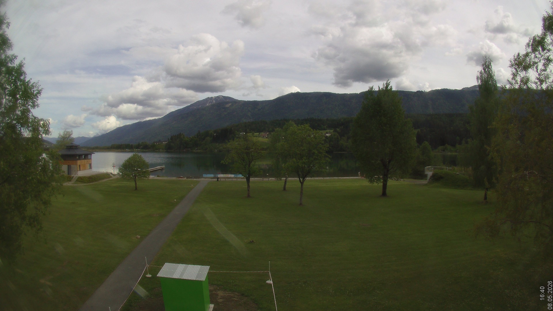 Archived image Webcam View of Lake Pressegger See
