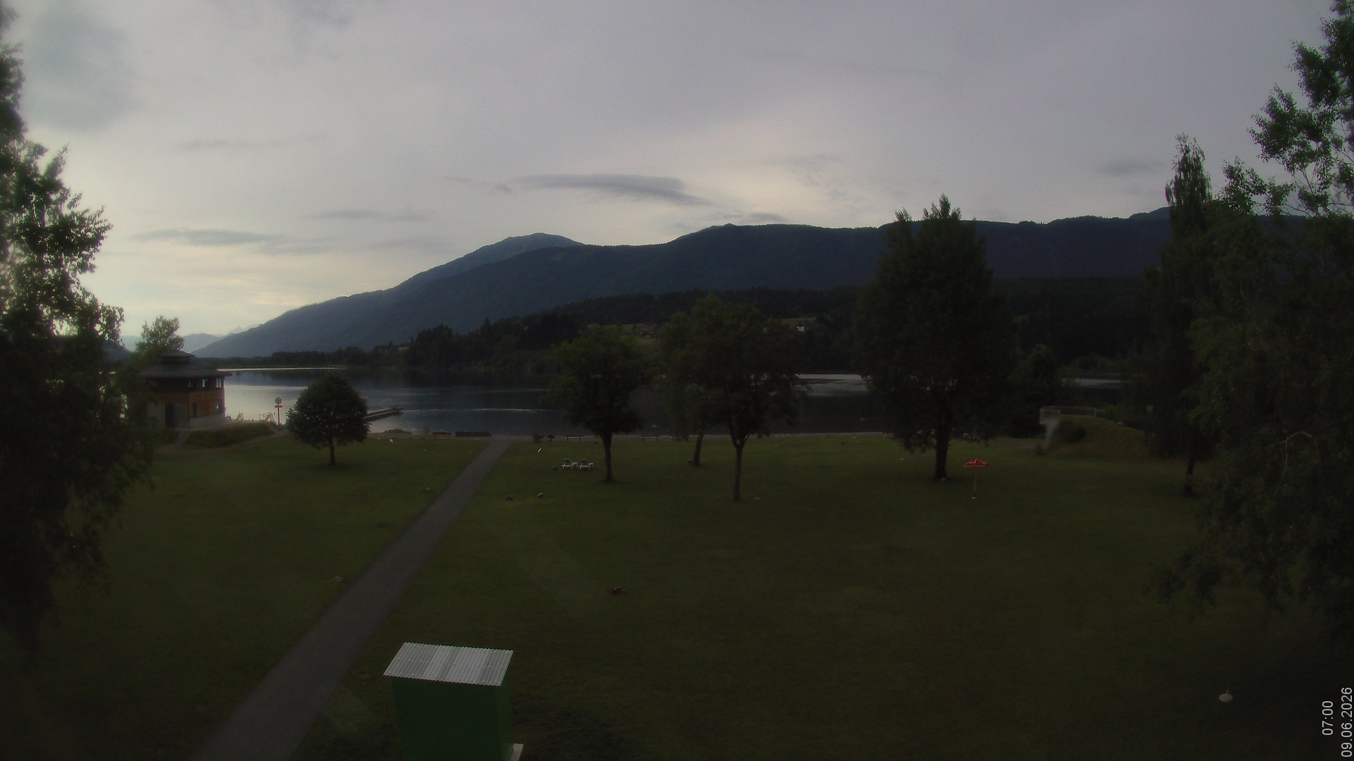 Archiv Foto Webcam am Strandbad Hermagor am Pressegger See in Kärnten - Österreich.