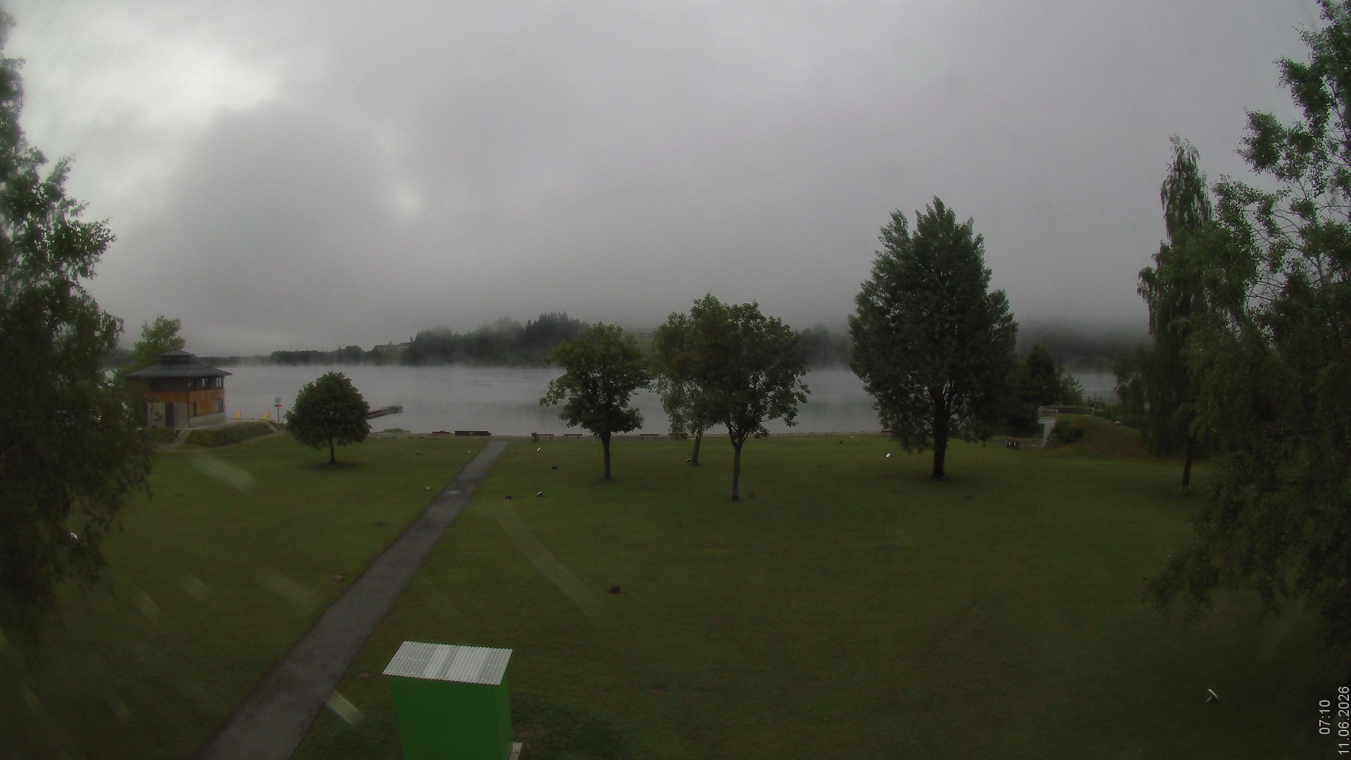 Archived image Webcam View of Lake Pressegger See