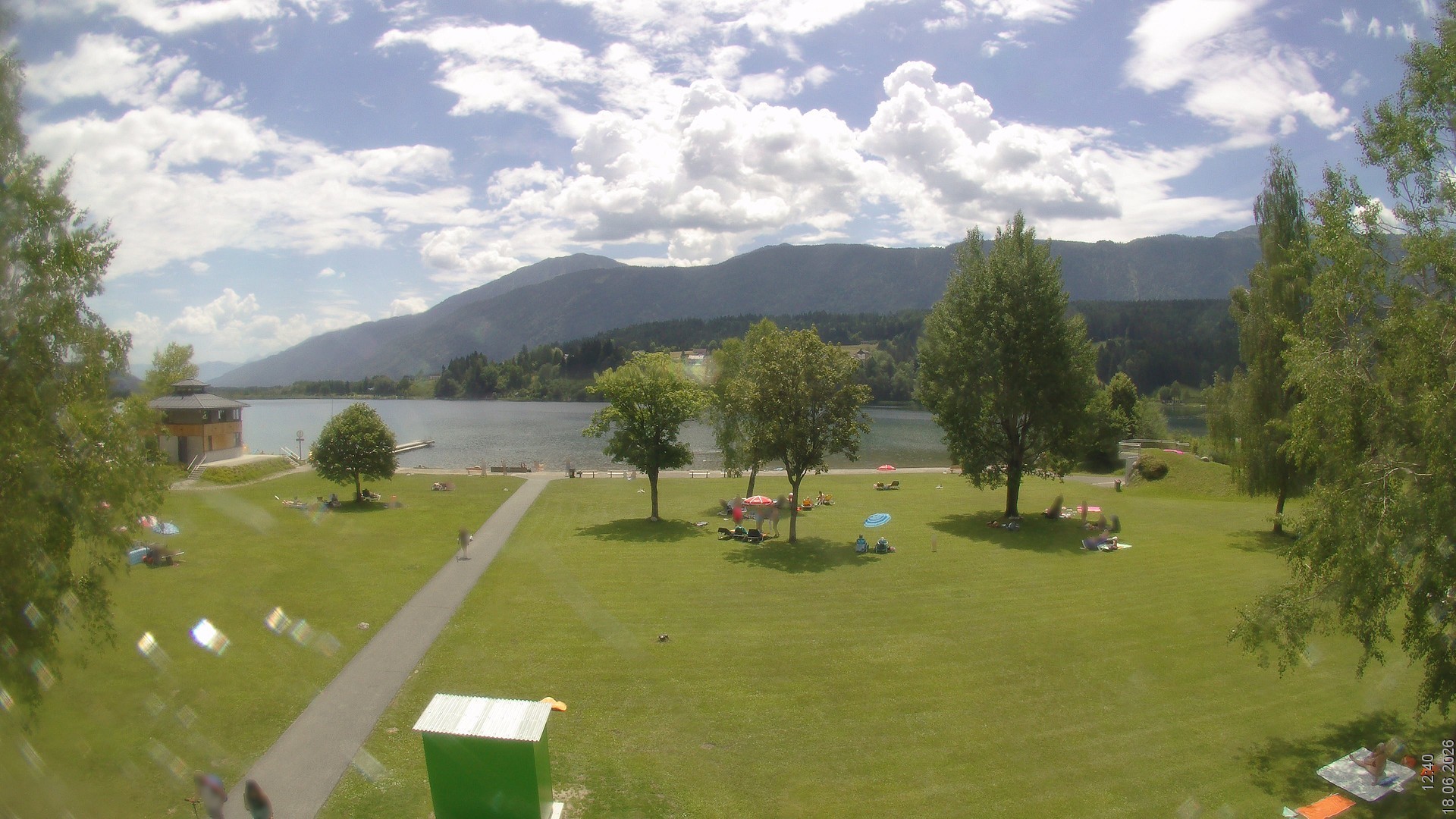 Archiv Foto Webcam am Strandbad Hermagor am Pressegger See in Kärnten - Österreich.