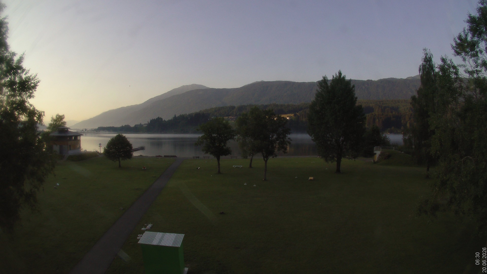 Archived image Webcam View of Lake Pressegger See