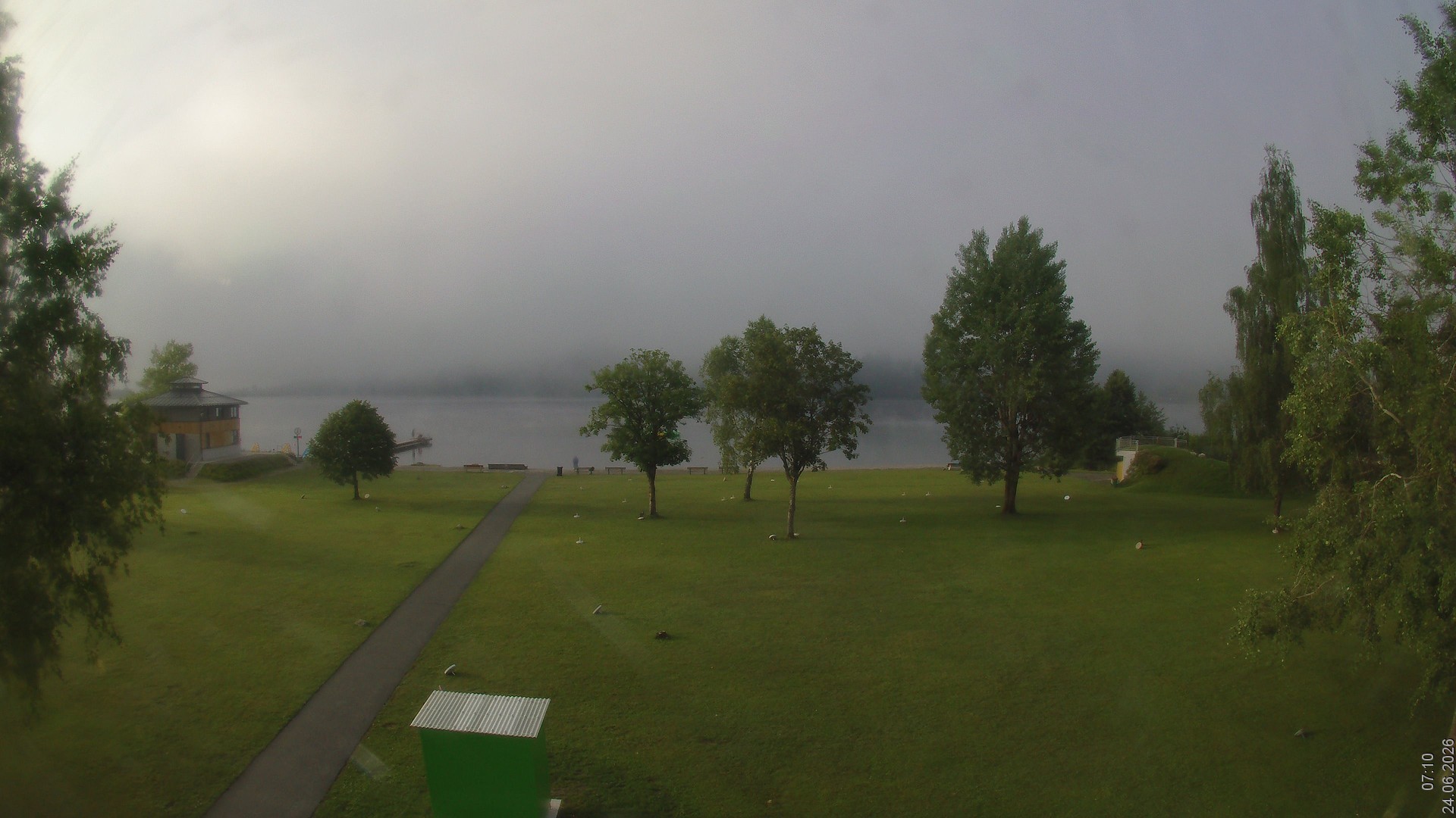 Archiv Foto Webcam am Strandbad Hermagor am Pressegger See in Kärnten - Österreich.