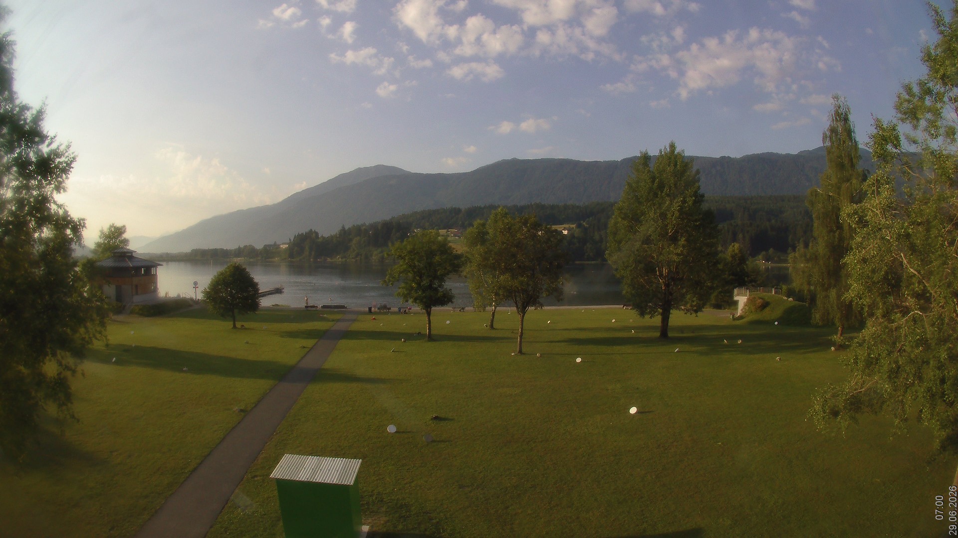 Archiv Foto Webcam am Strandbad Hermagor am Pressegger See in Kärnten - Österreich.
