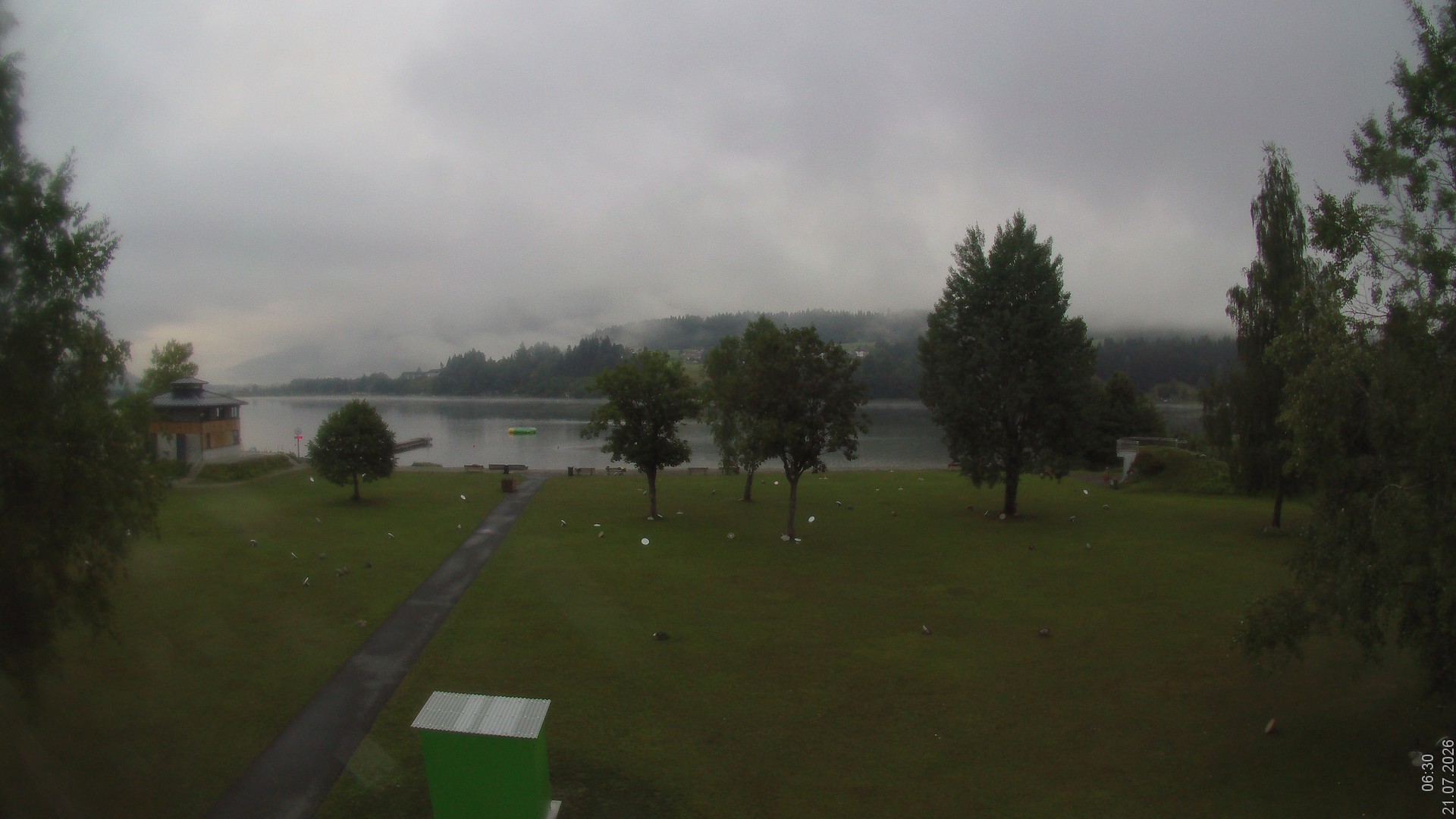 Archiv Foto Webcam am Strandbad Hermagor am Pressegger See in Kärnten - Österreich.