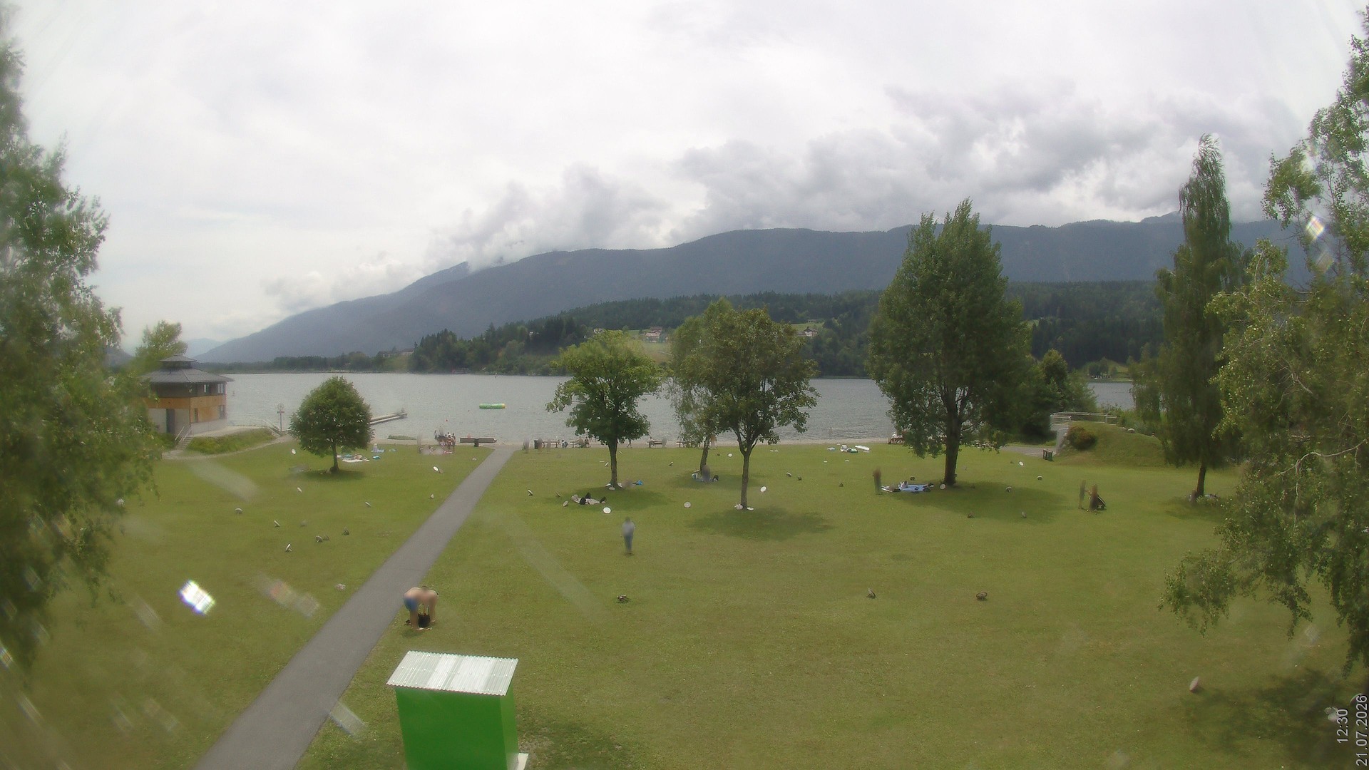 Archiv Foto Webcam am Strandbad Hermagor am Pressegger See in Kärnten - Österreich.