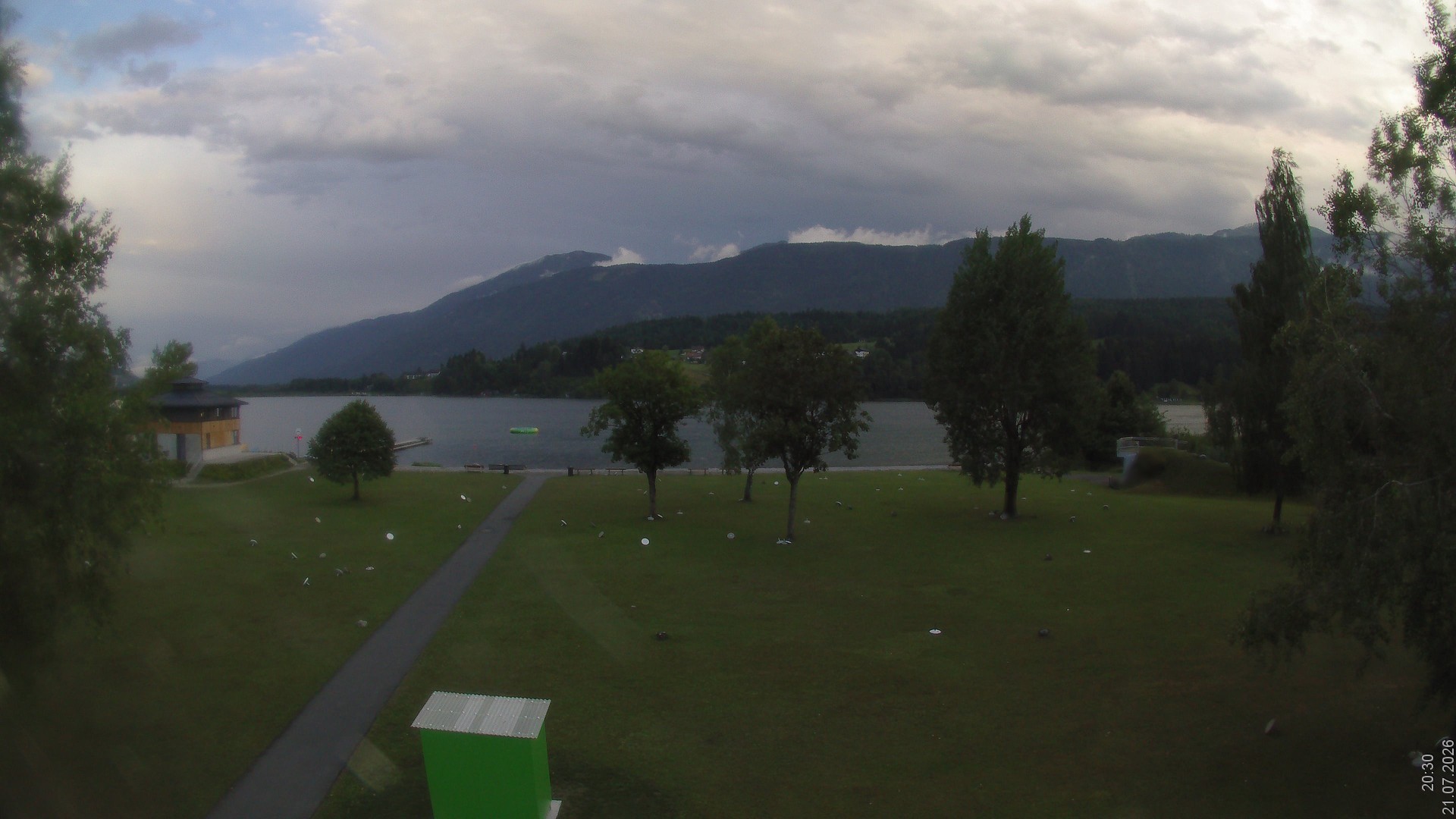 Archived image Webcam View of Lake Pressegger See