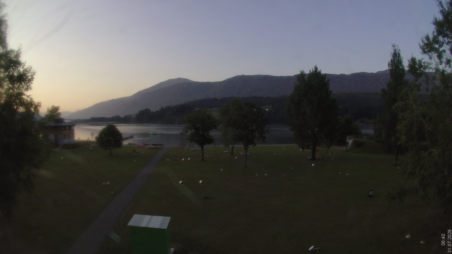 Archiv Foto Webcam am Strandbad Hermagor am Pressegger See in Kärnten - Österreich.