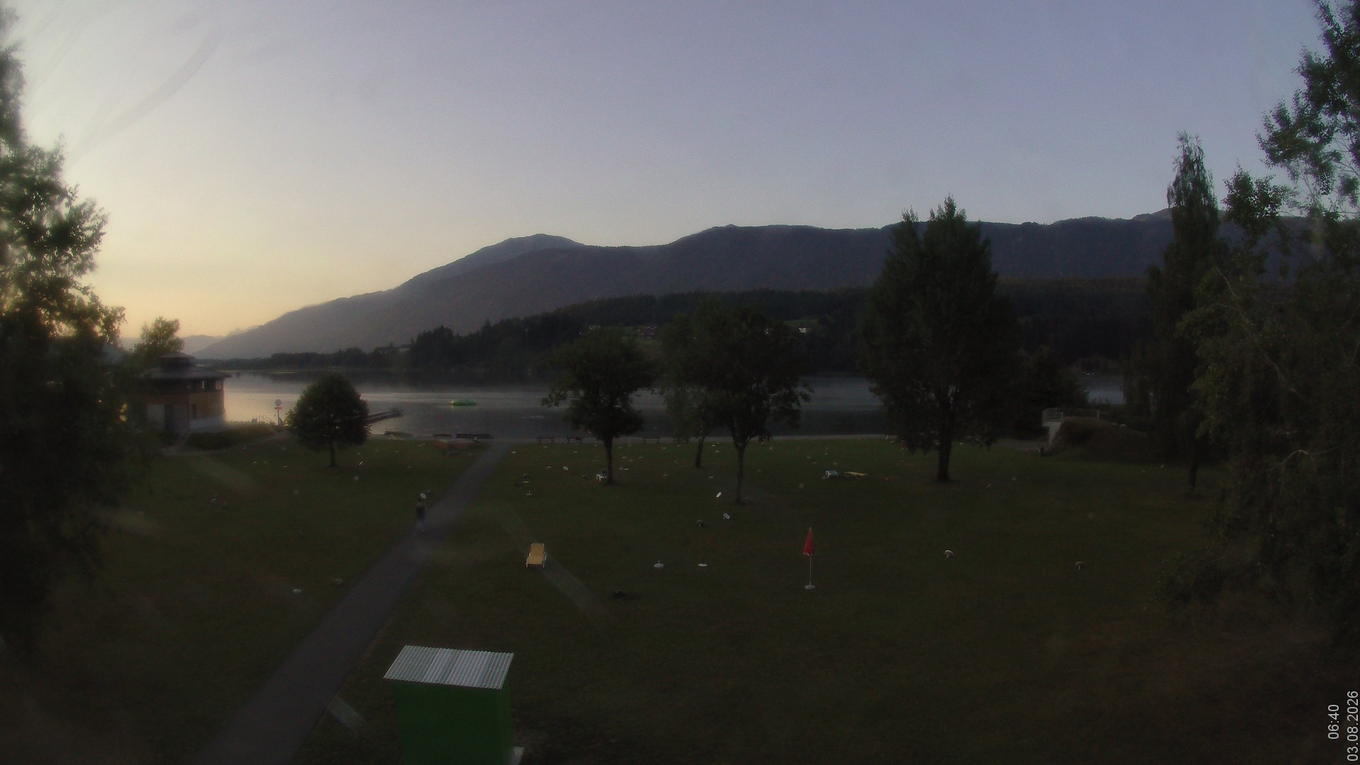Archiv Foto Webcam am Strandbad Hermagor am Pressegger See in Kärnten - Österreich.