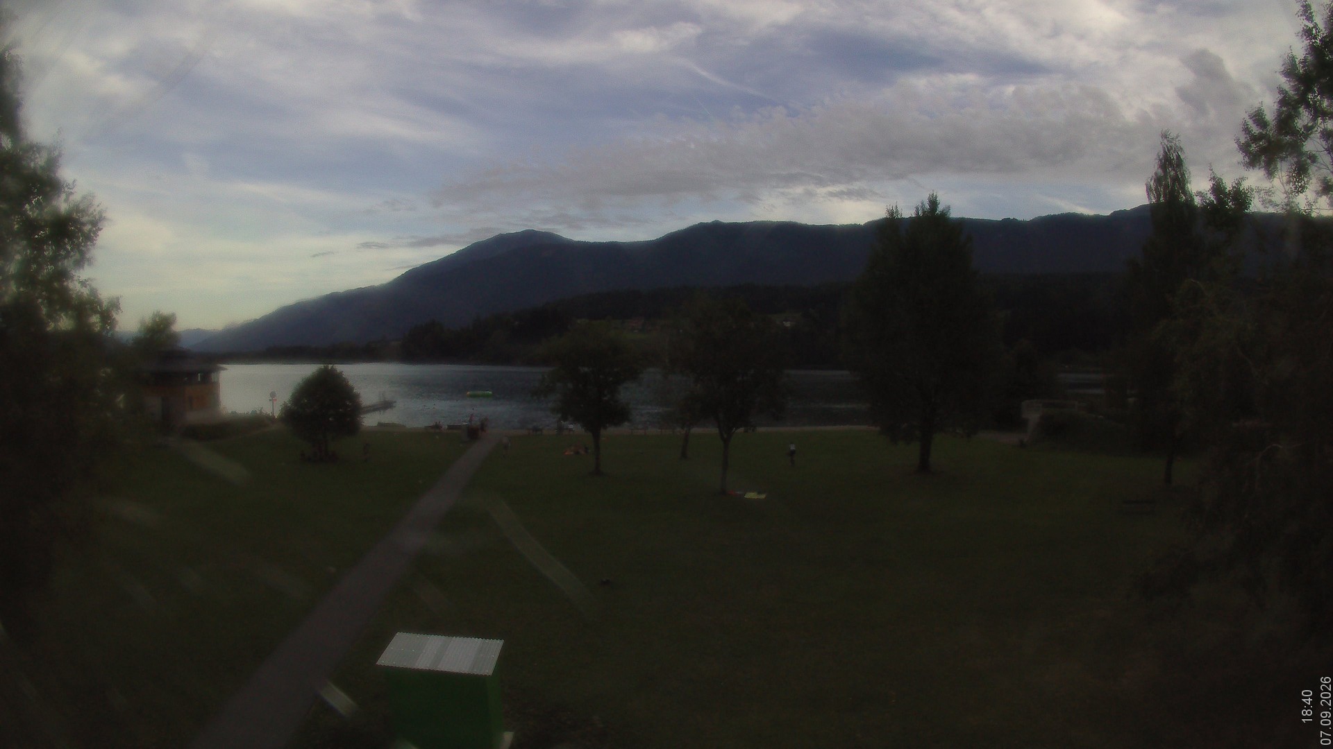 Archiv Foto Webcam am Strandbad Hermagor am Pressegger See in Kärnten - Österreich.