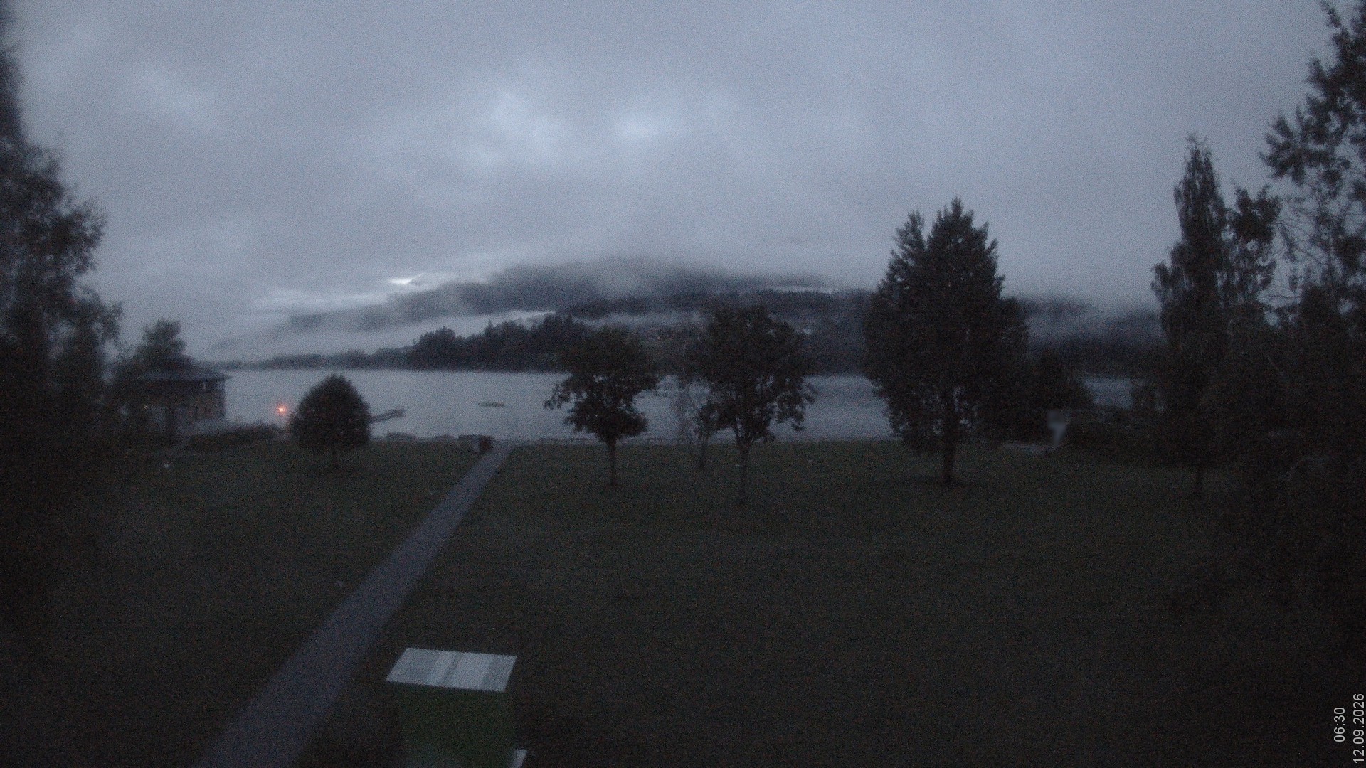 Archiv Foto Webcam am Strandbad Hermagor am Pressegger See in Kärnten - Österreich.