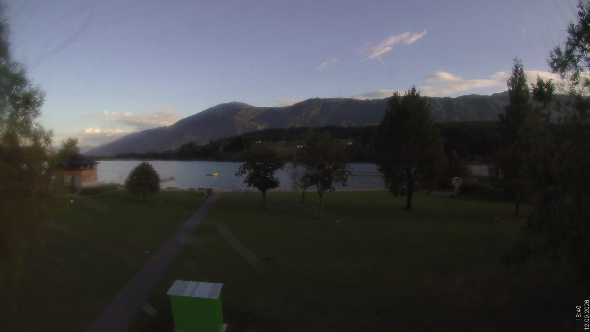Archiv Foto Webcam am Strandbad Hermagor am Pressegger See in Kärnten - Österreich.