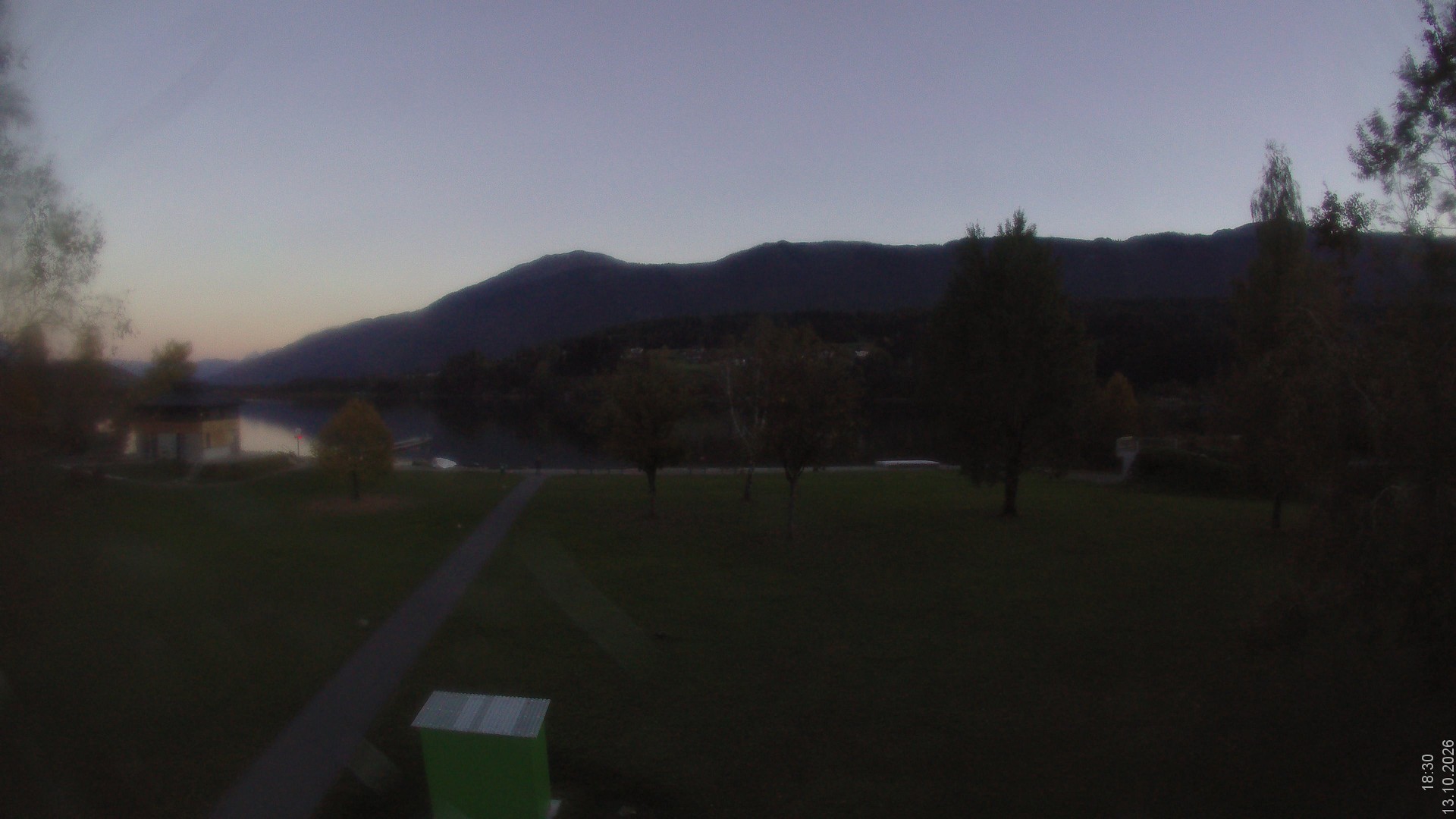 Archiv Foto Webcam am Strandbad Hermagor am Pressegger See in Kärnten - Österreich.