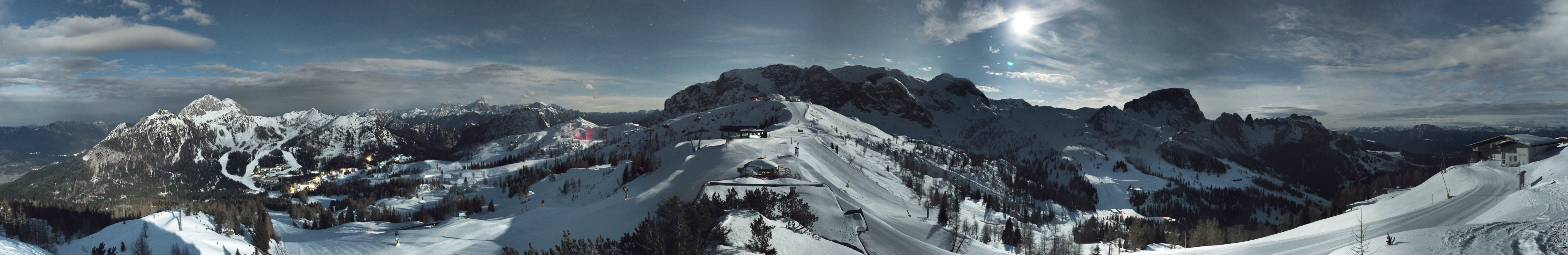 Archiv Foto Webcam Panoramablick Tressdorfer Höhe