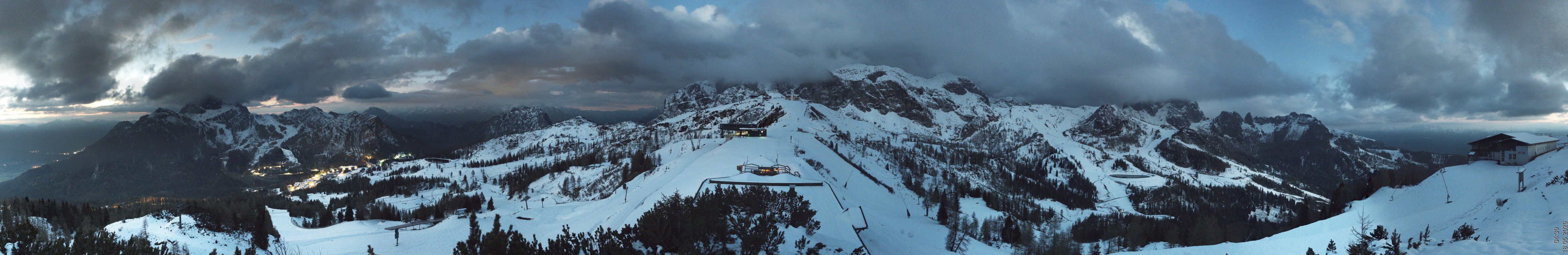 Archiv Foto Webcam Panoramablick Tressdorfer Höhe