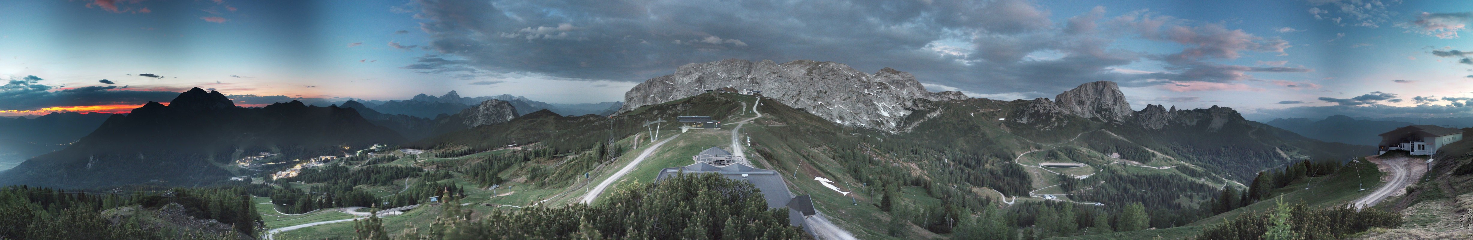 Archiv Foto Webcam Panoramablick Tressdorfer Höhe