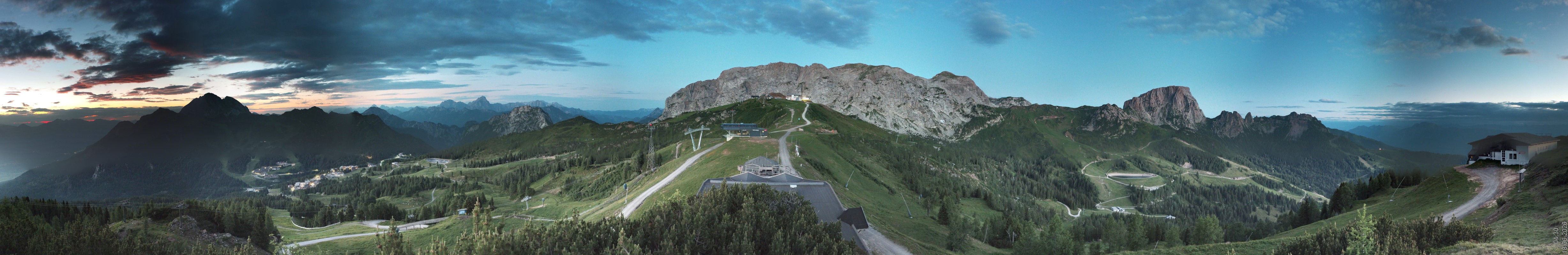 Archiv Foto Webcam Panoramablick Tressdorfer Höhe