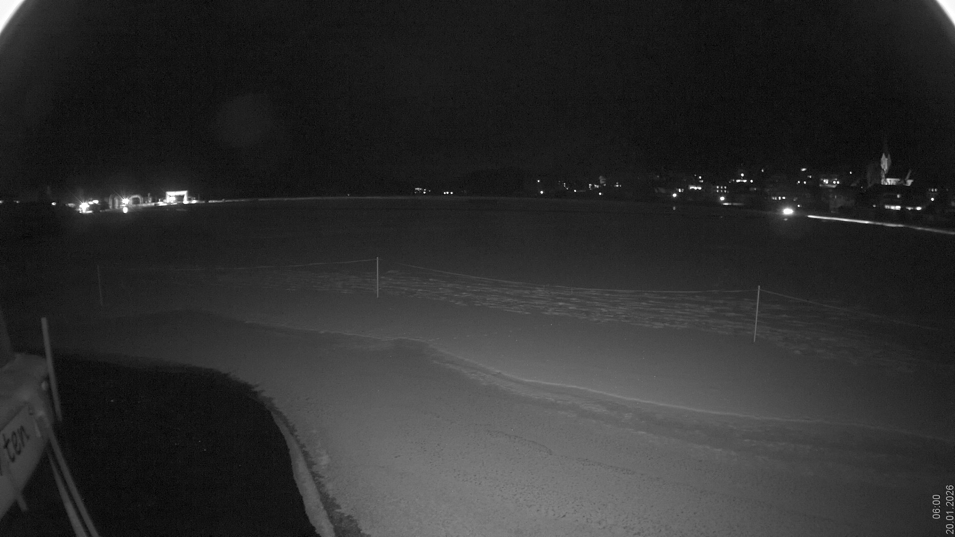 Archived image Webcam View of Lake Weissensee