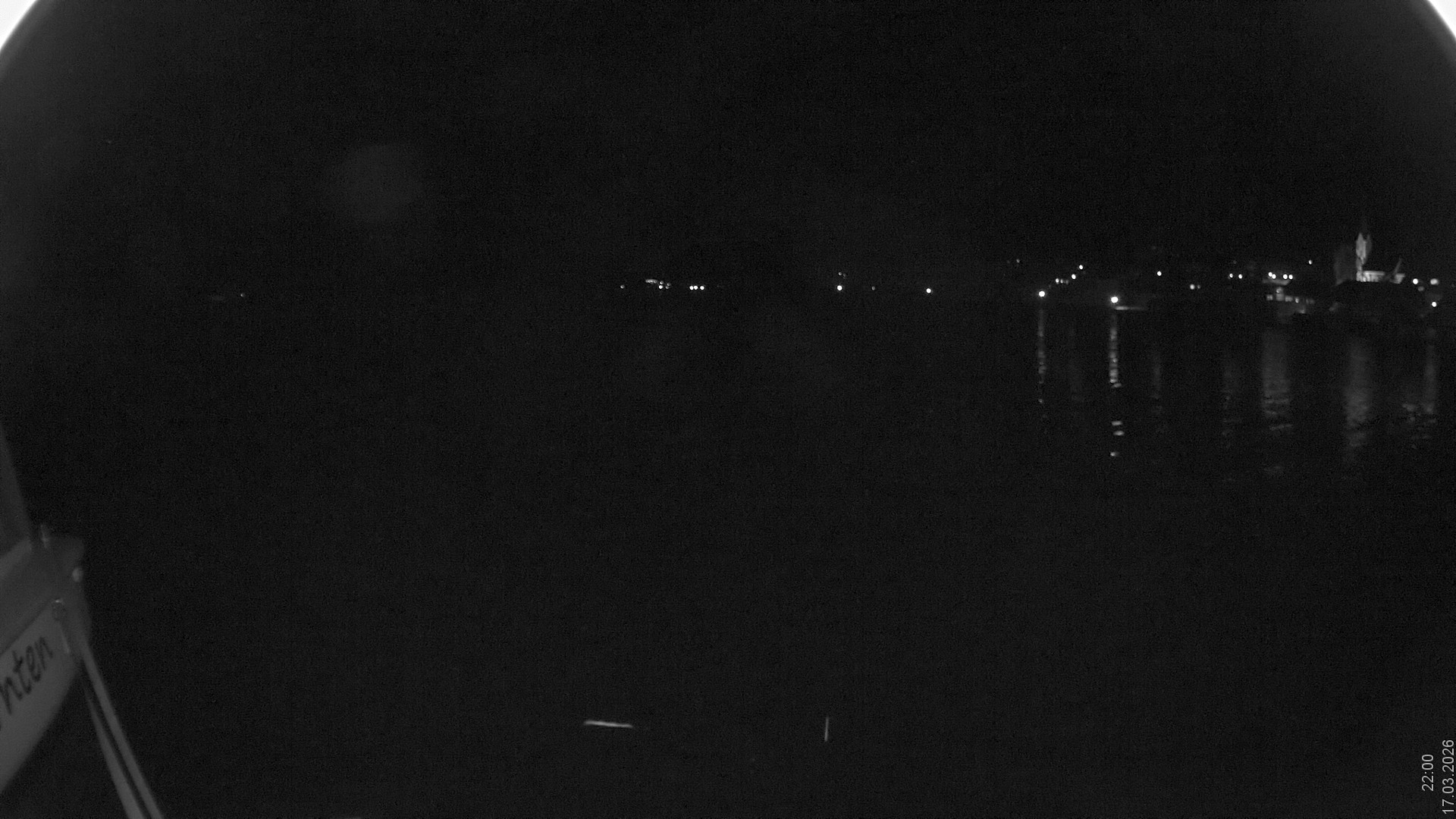 Archived image Webcam View of Lake Weissensee