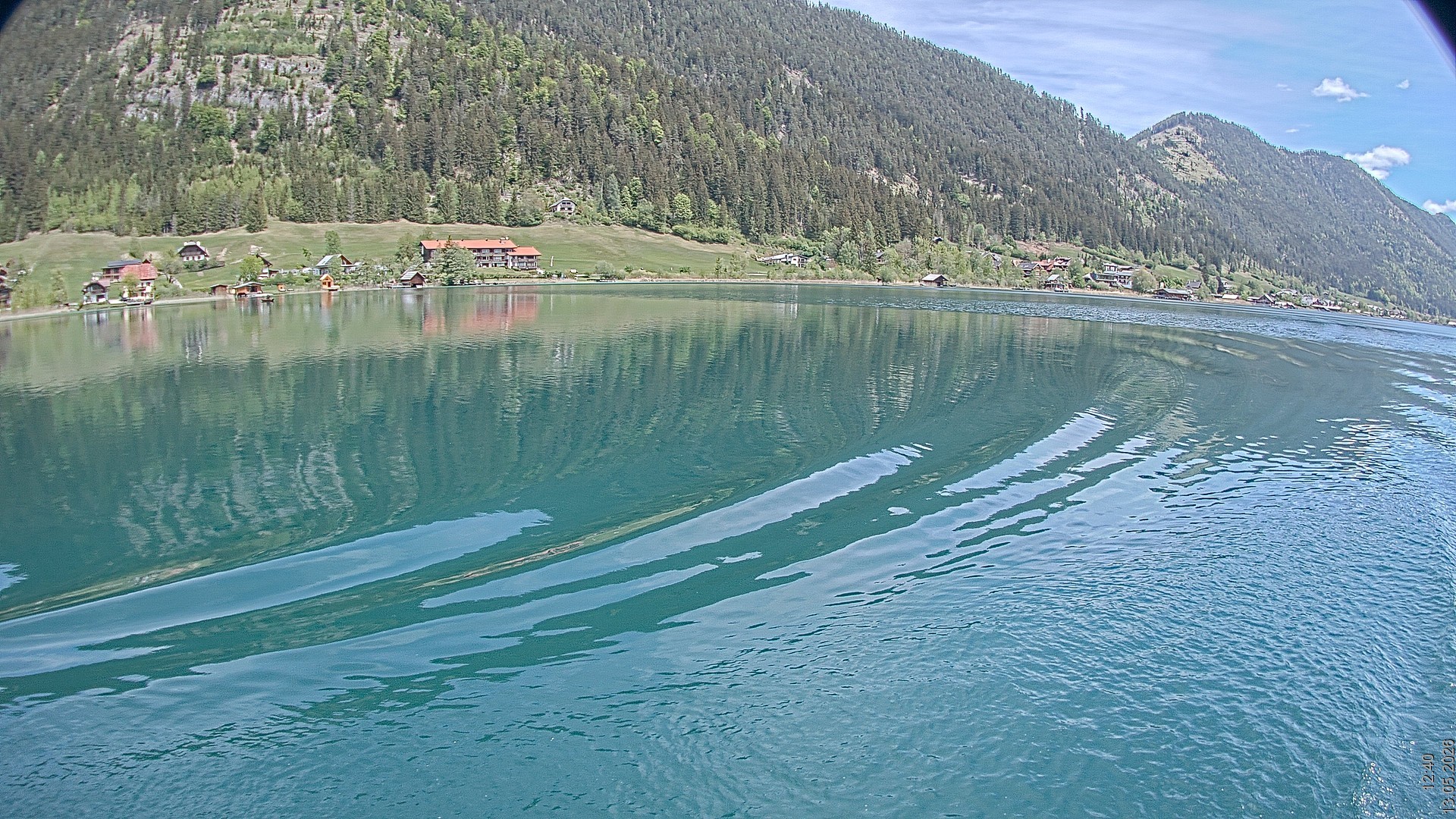 Archiv Foto Webcam Blick über den Weissensee in Kärnten