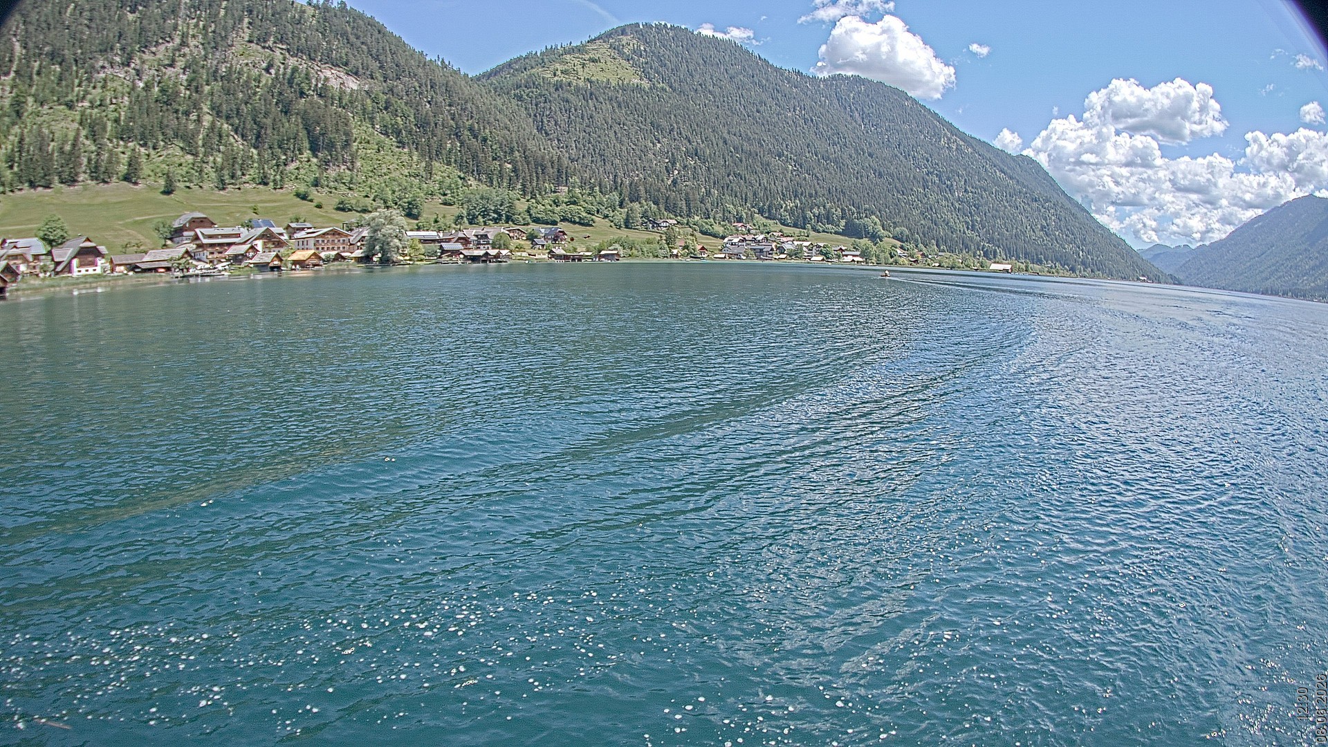 Archiv Foto Webcam Blick über den Weissensee in Kärnten
