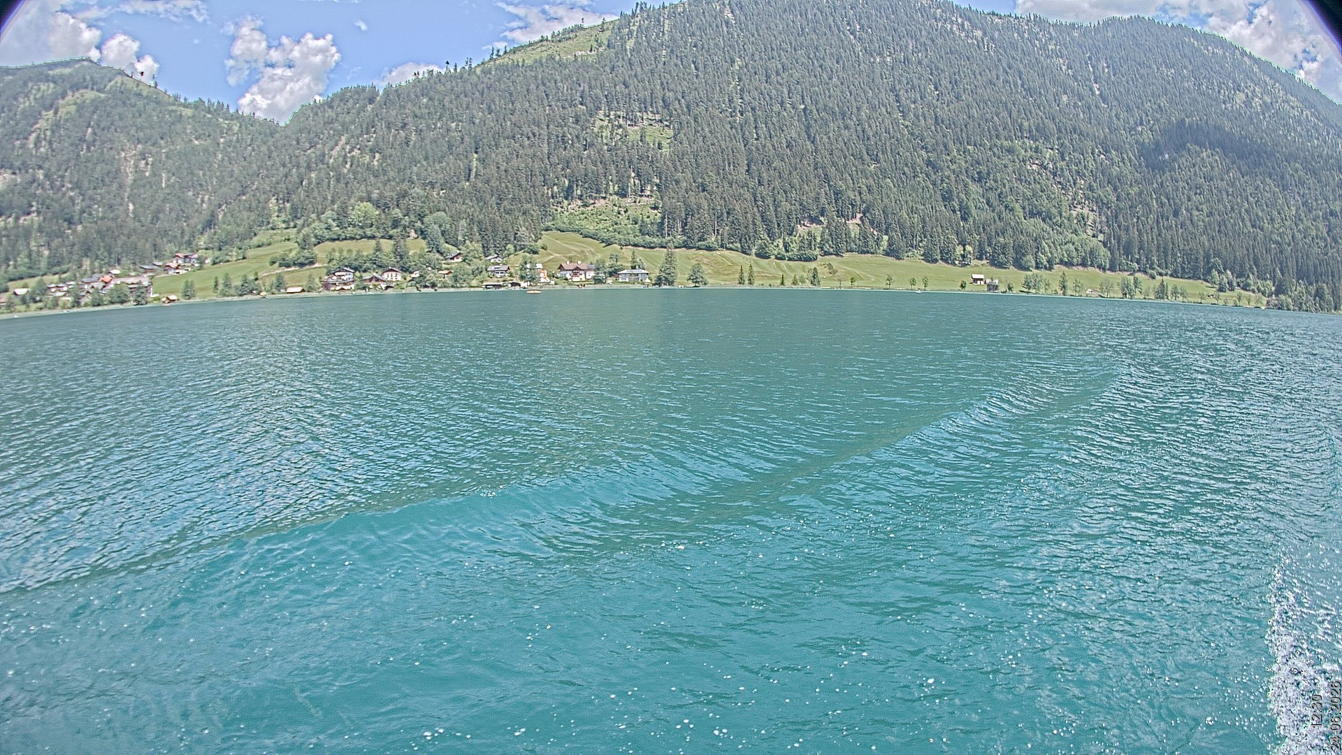 Archiv Foto Webcam Blick über den Weissensee in Kärnten