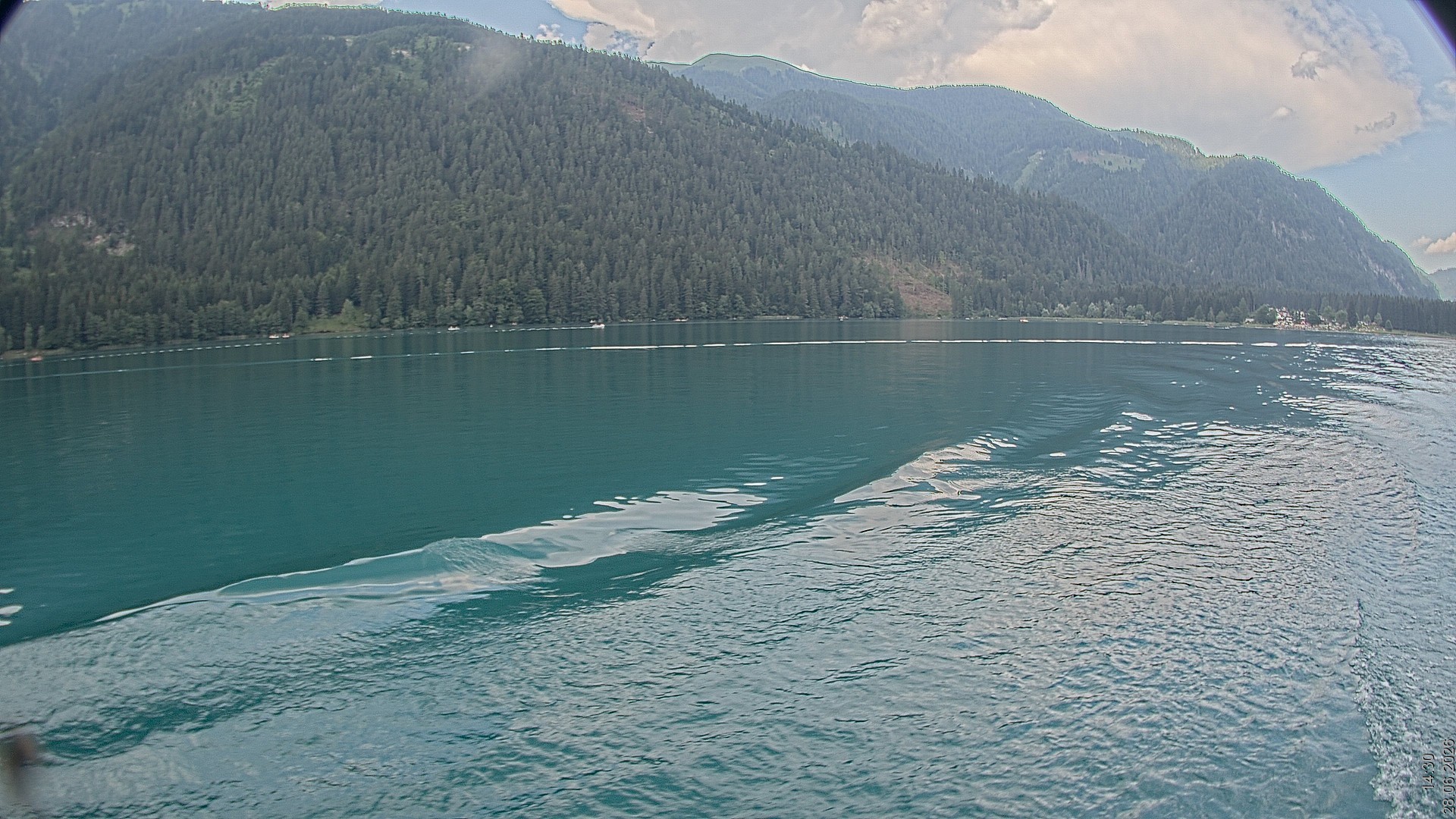 Archiv Foto Webcam Blick über den Weissensee in Kärnten