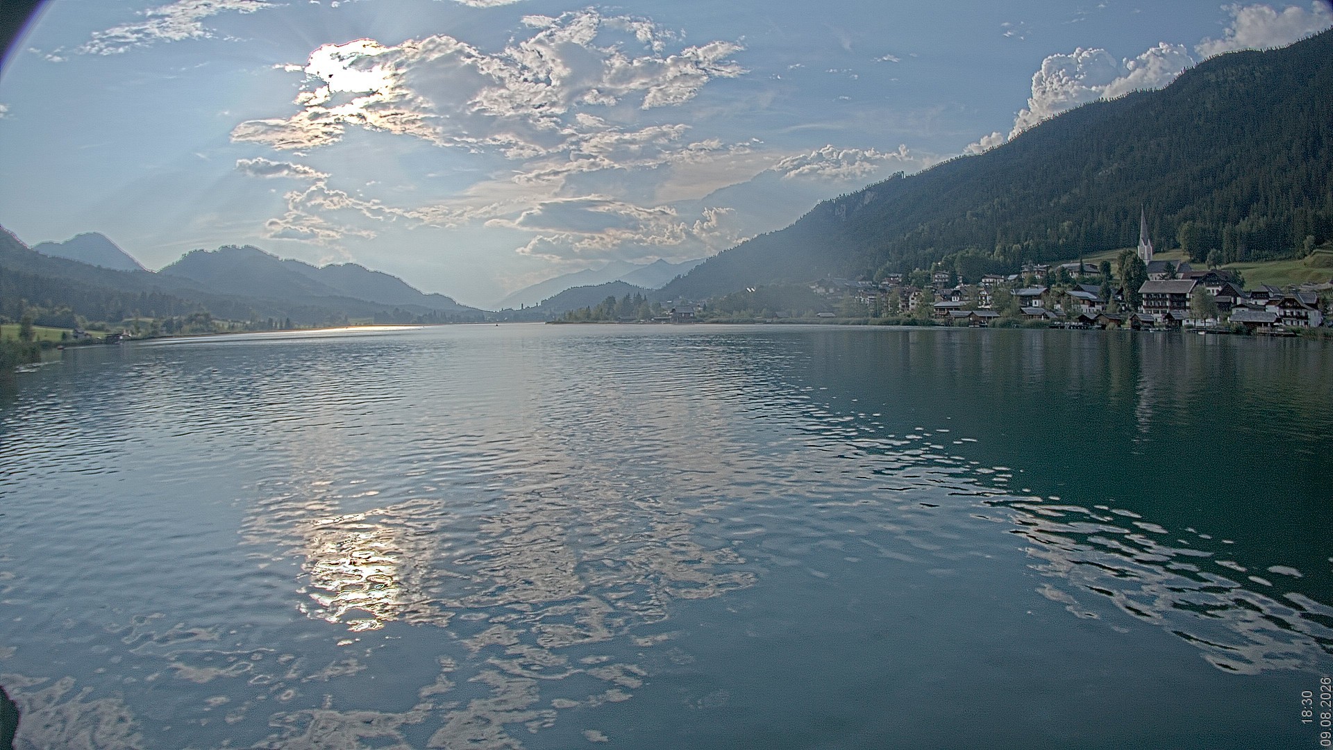 Archiv Foto Webcam Blick über den Weissensee in Kärnten