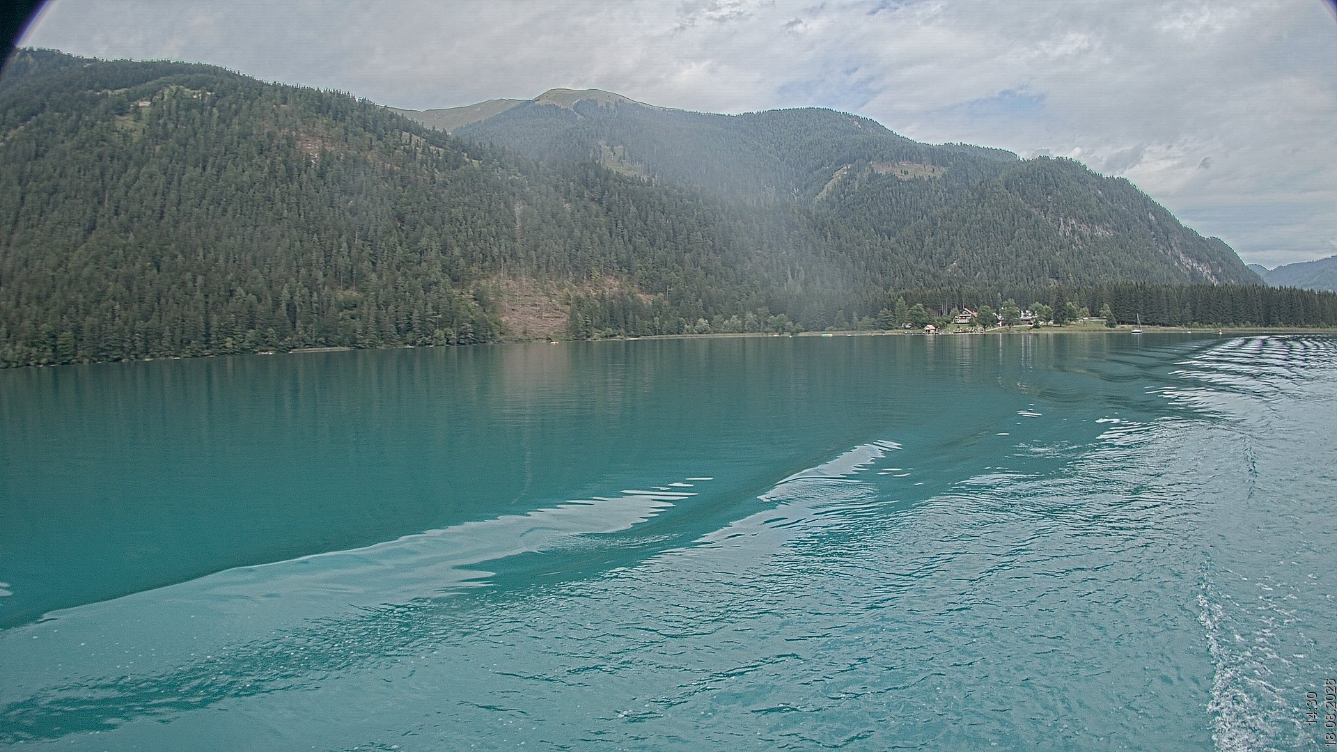 Archiv Foto Webcam Blick über den Weissensee in Kärnten