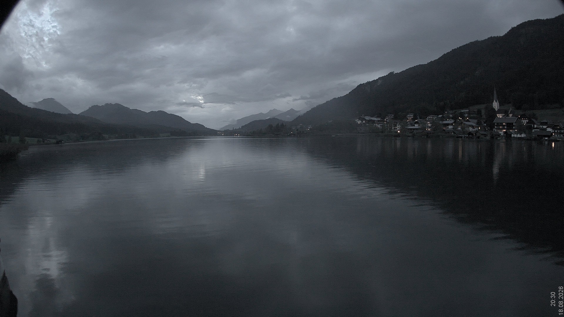 Archiv Foto Webcam Blick über den Weissensee in Kärnten
