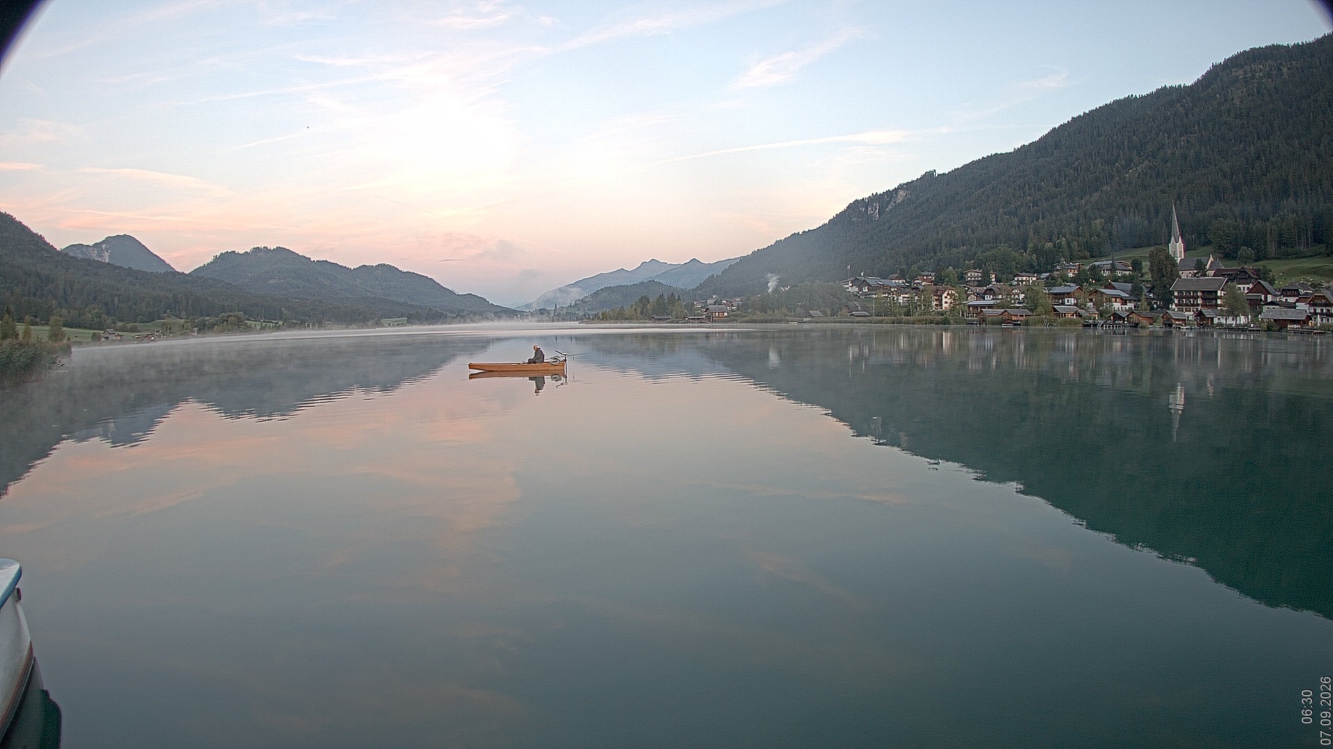 Archiv Foto Webcam Blick über den Weissensee in Kärnten