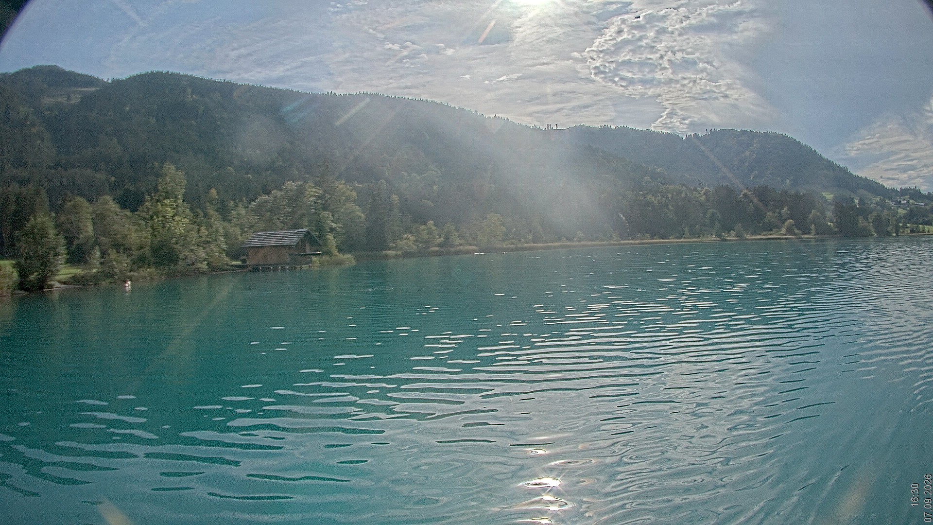 Archiv Foto Webcam Blick über den Weissensee in Kärnten